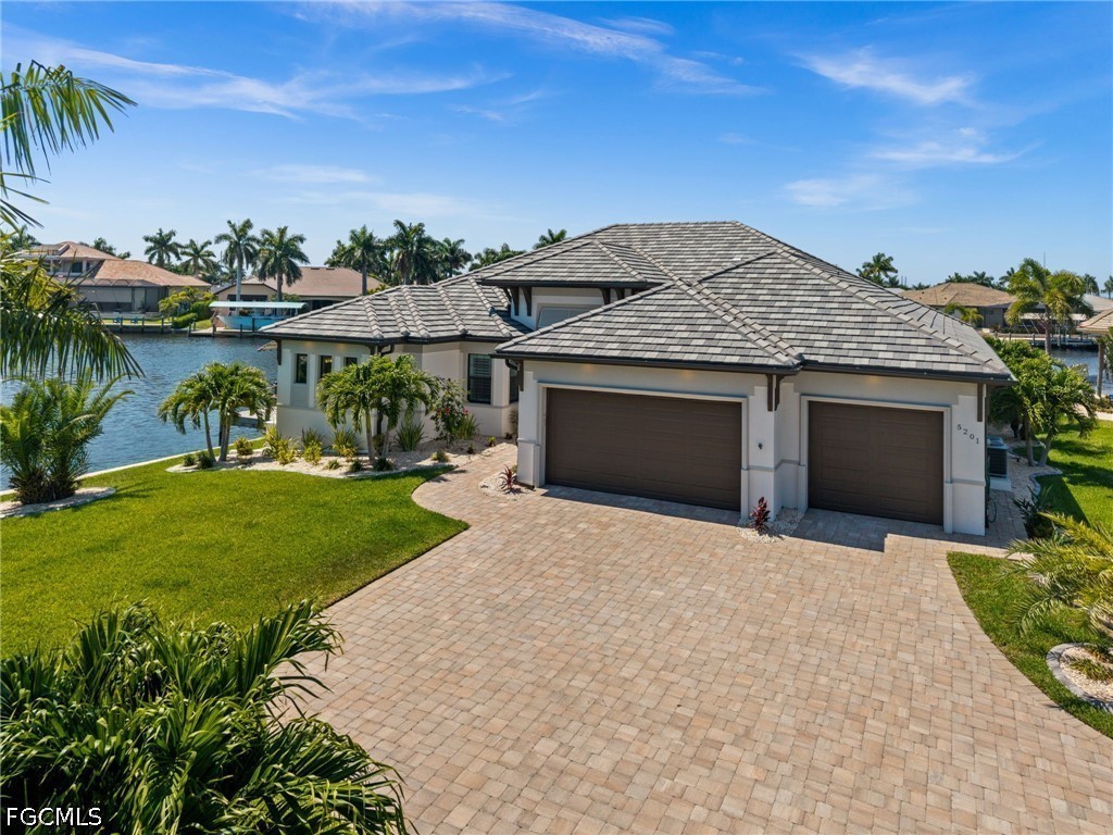 5201 Skylark CT