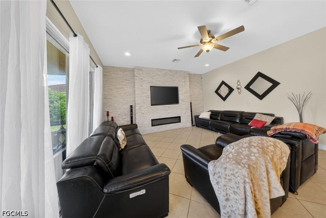 3330 Banyon Hollow LOOP