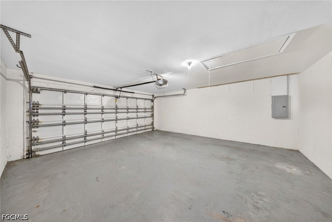 705 SW 9th AVE