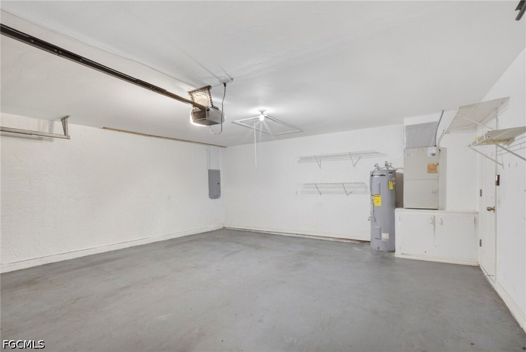 705 SW 9th AVE