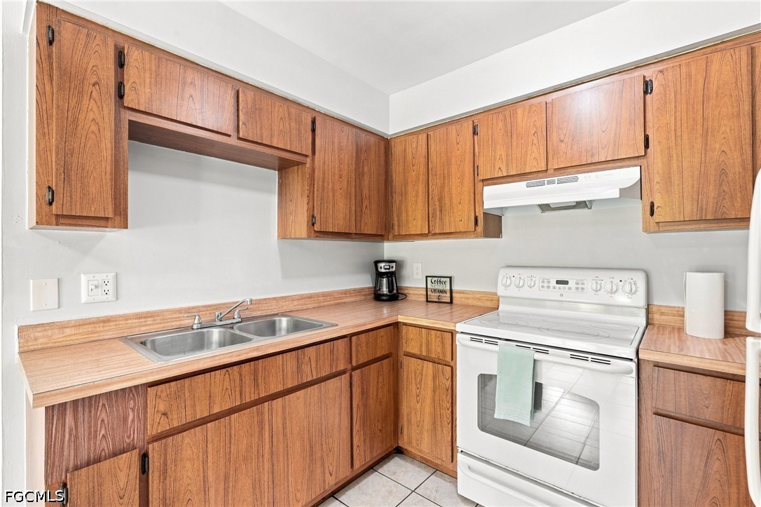 607 SE 24th AVE