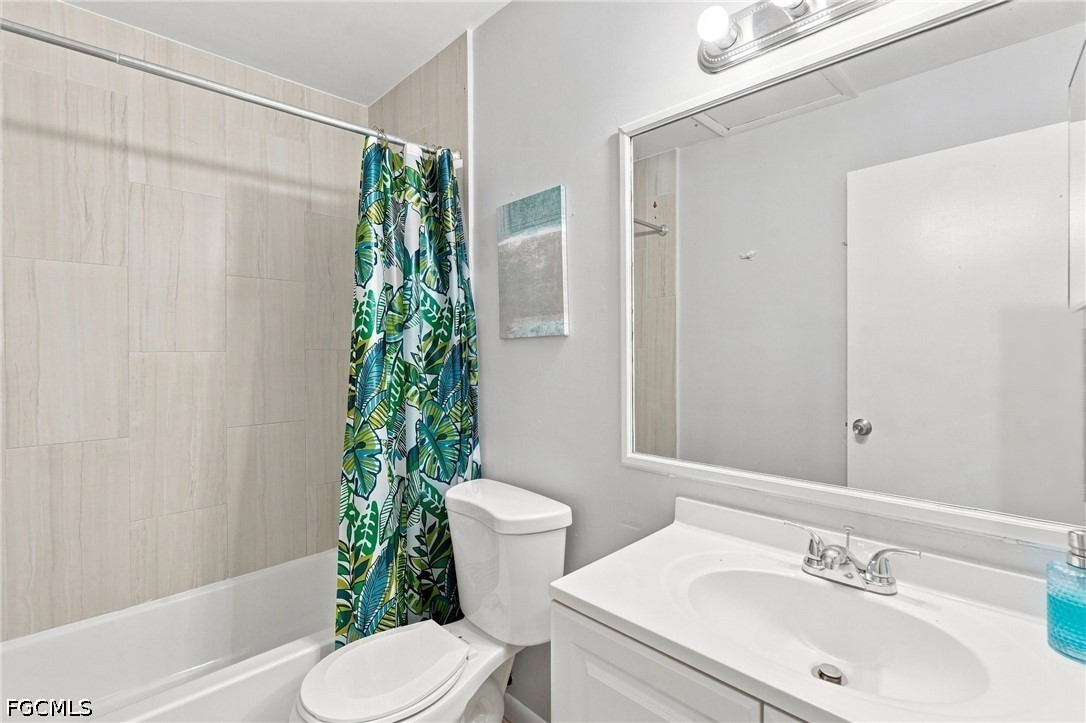 607 SE 24th AVE