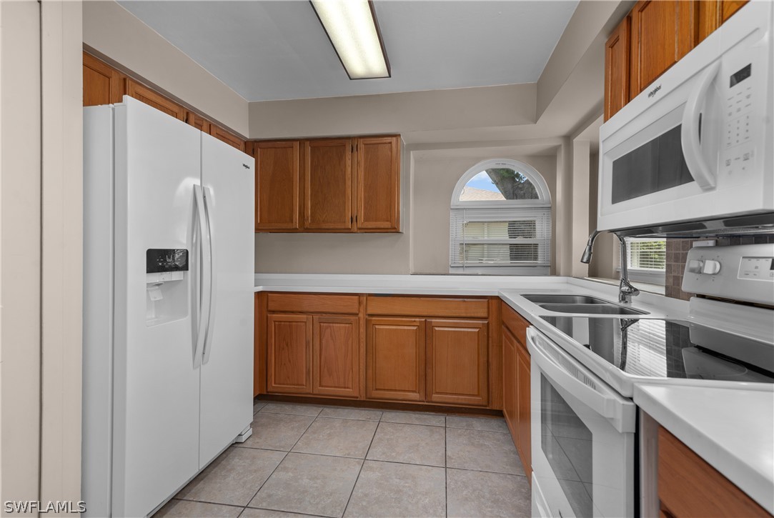 126 NE 6th PL
