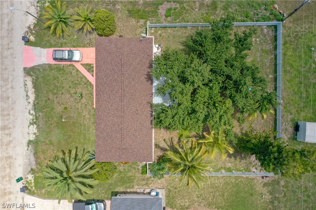 2212 NE 9th AVE