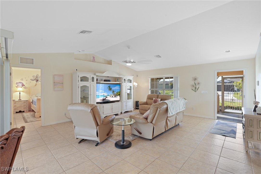 2517 NW 28th ST