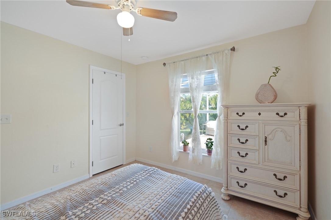 2517 NW 28th ST