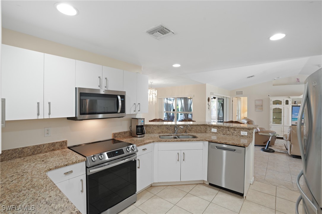 2517 NW 28th ST