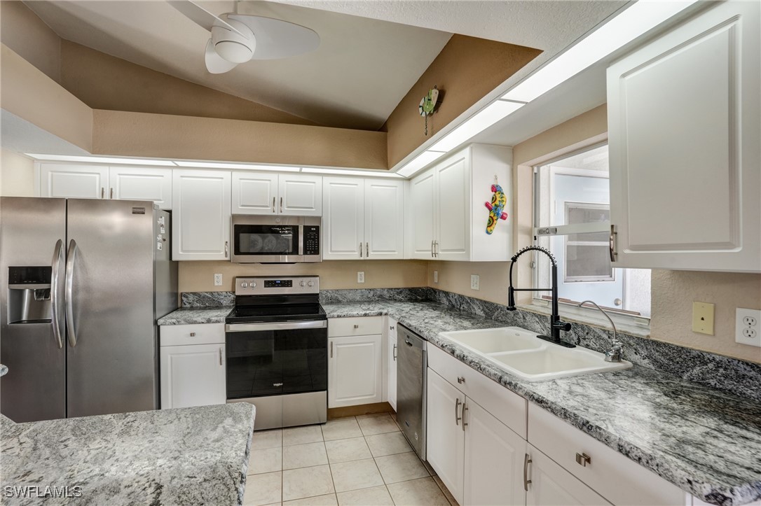 2142 NE 27th TER