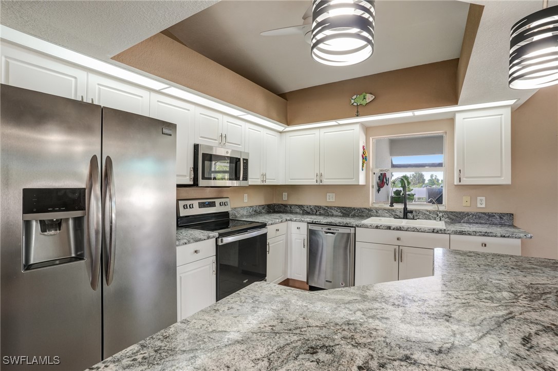 2142 NE 27th TER