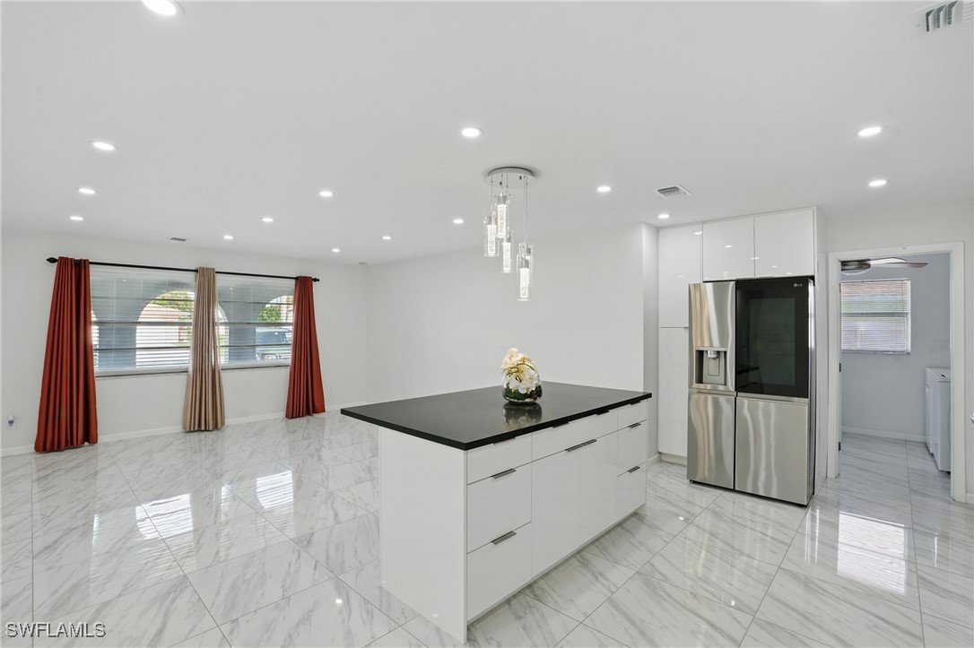 112 Contee DR