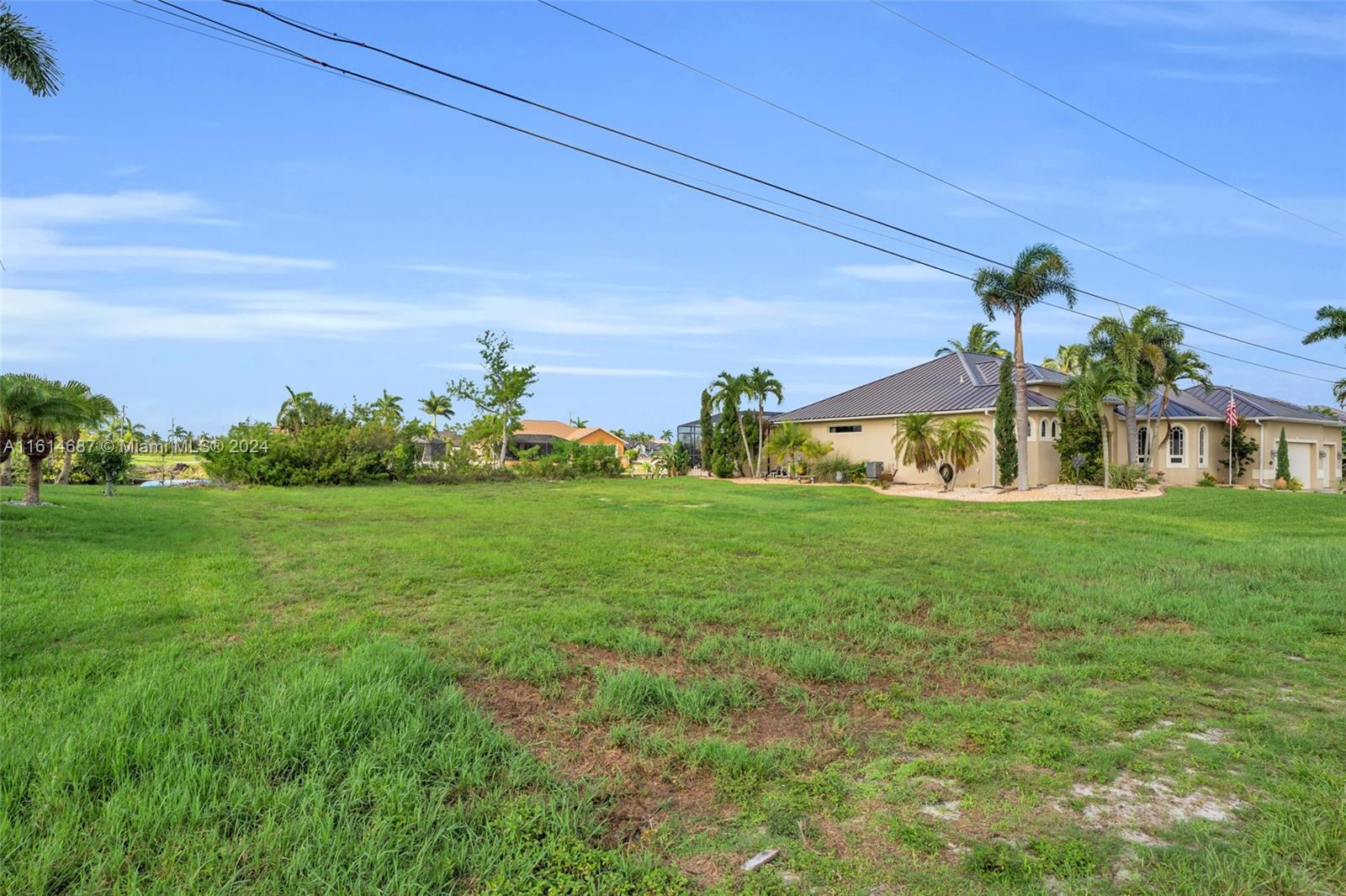 2802 SW 33RD TER