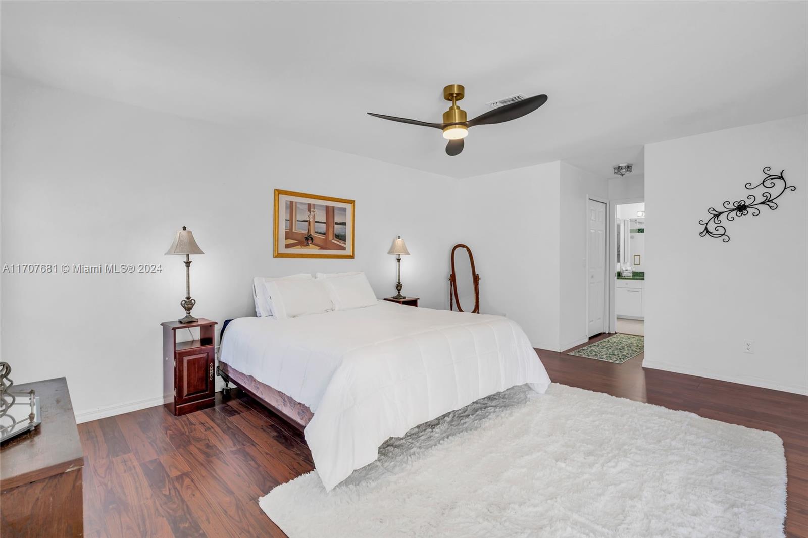 1921 NW 26TH AVE