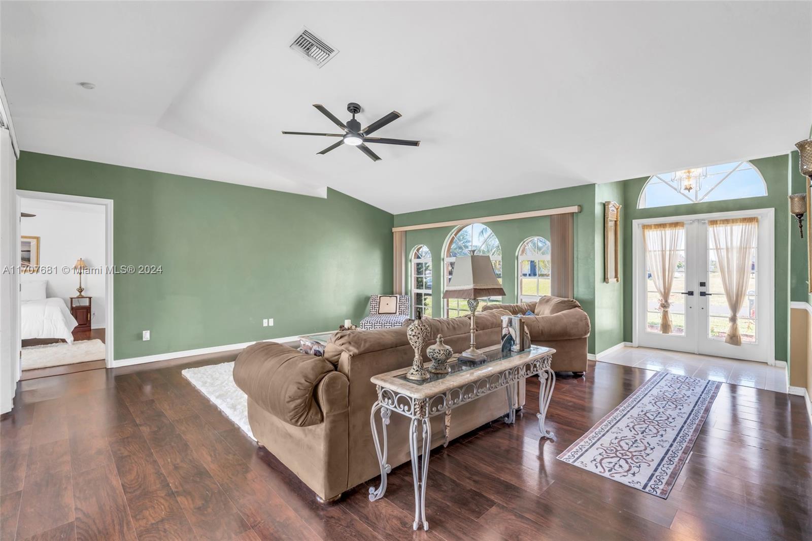 1921 NW 26TH AVE