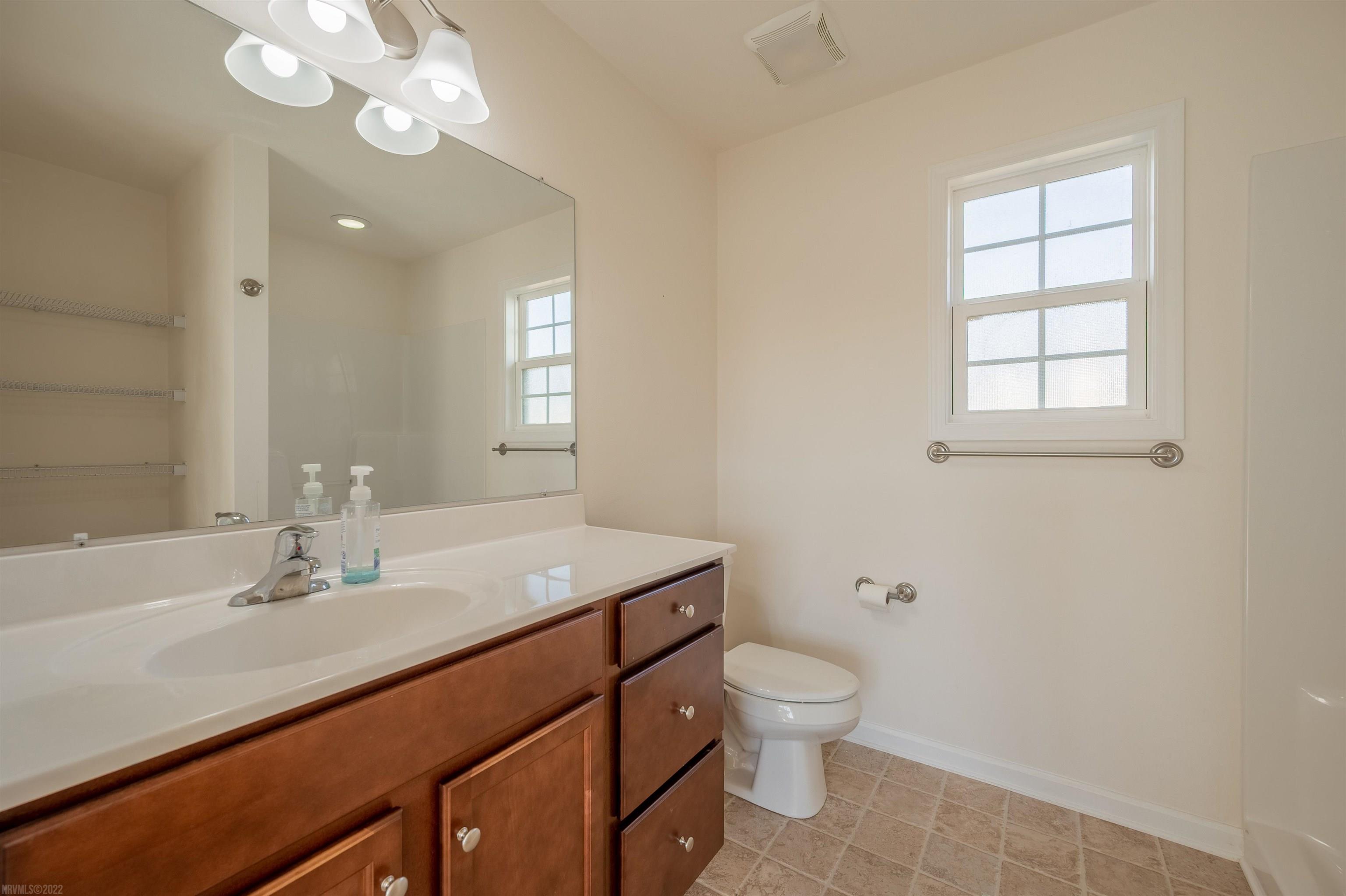 156 PRAIRIE VIEW Lane