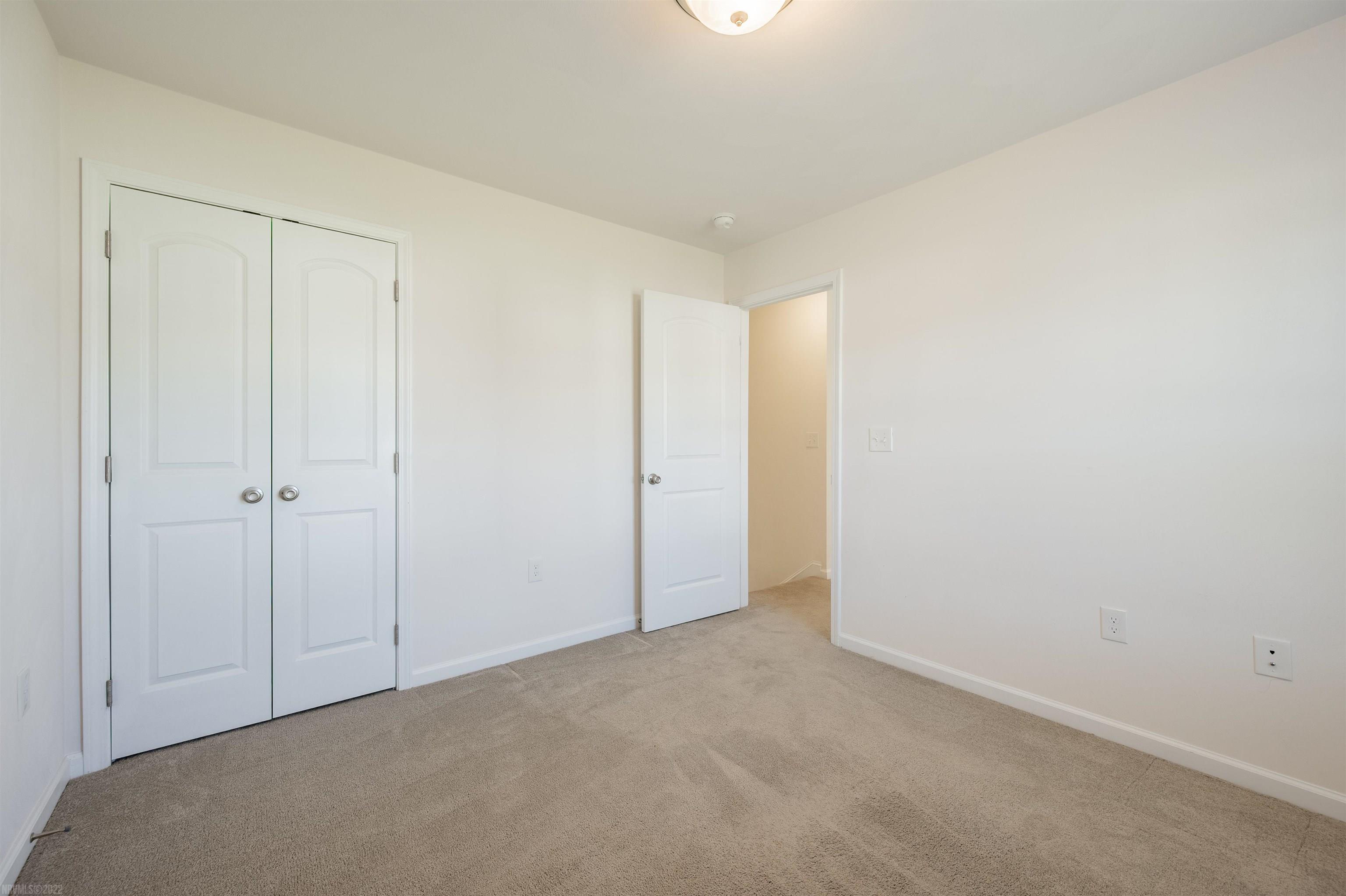 156 PRAIRIE VIEW Lane