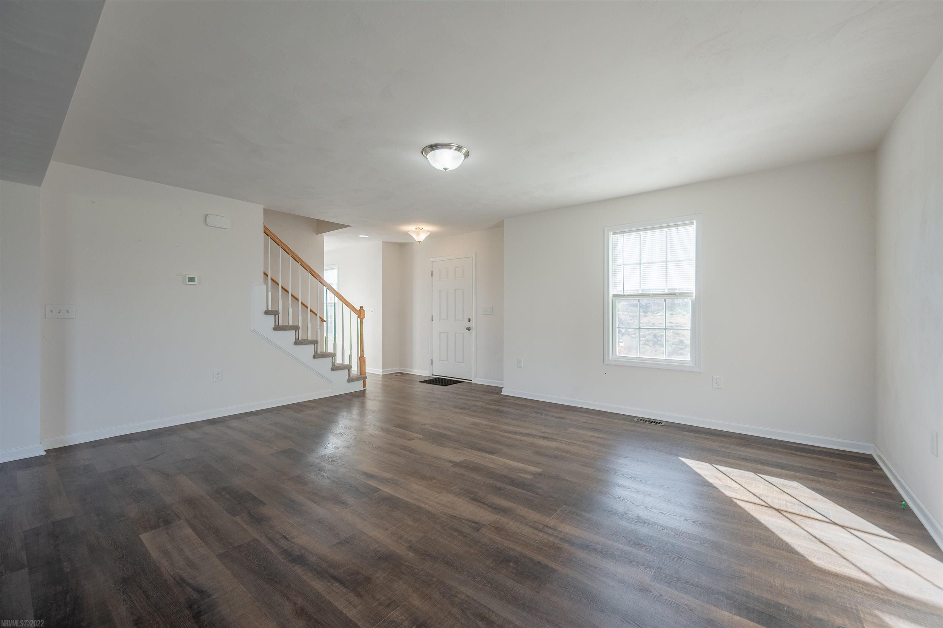 156 PRAIRIE VIEW Lane