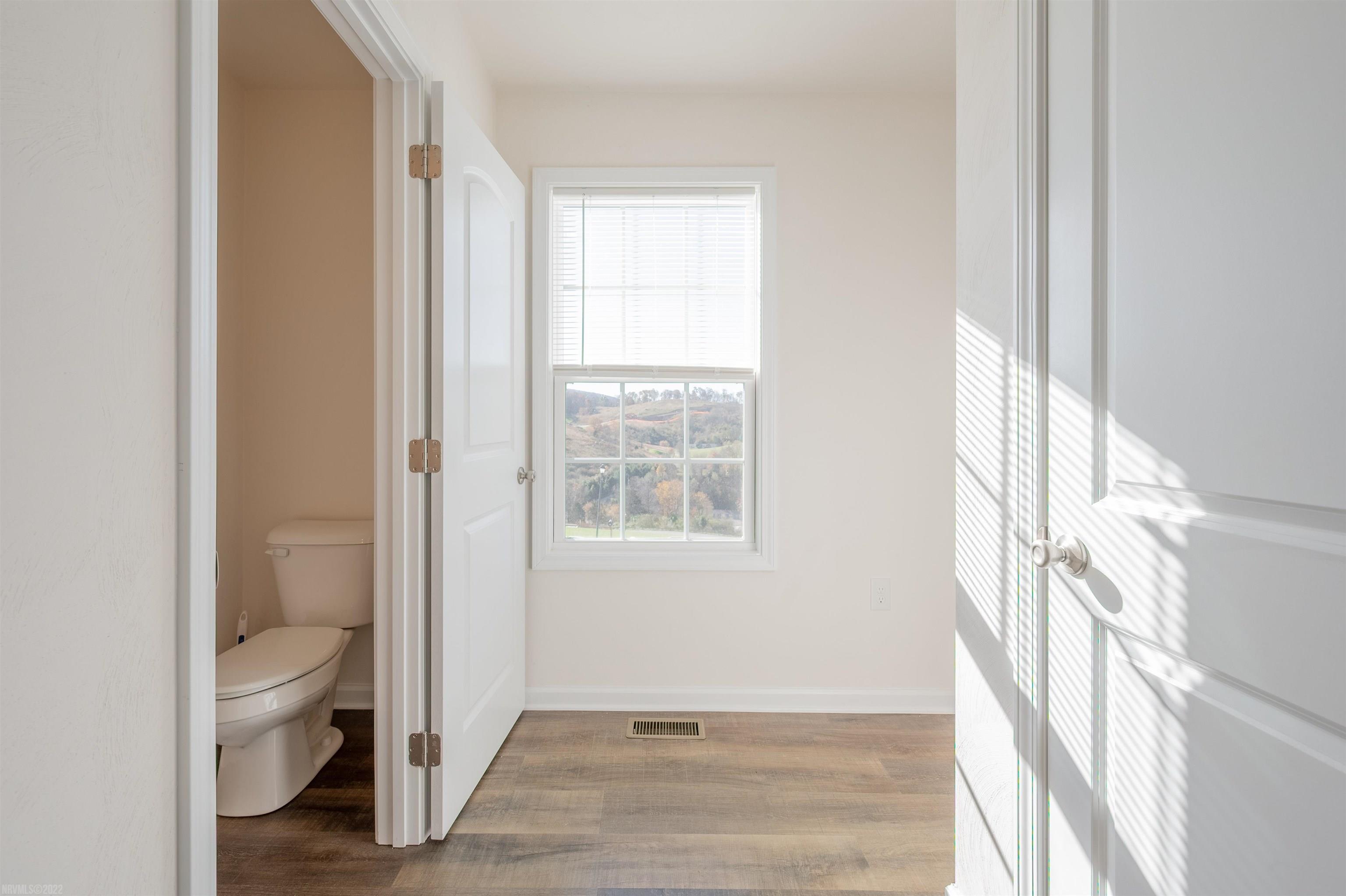 156 PRAIRIE VIEW Lane