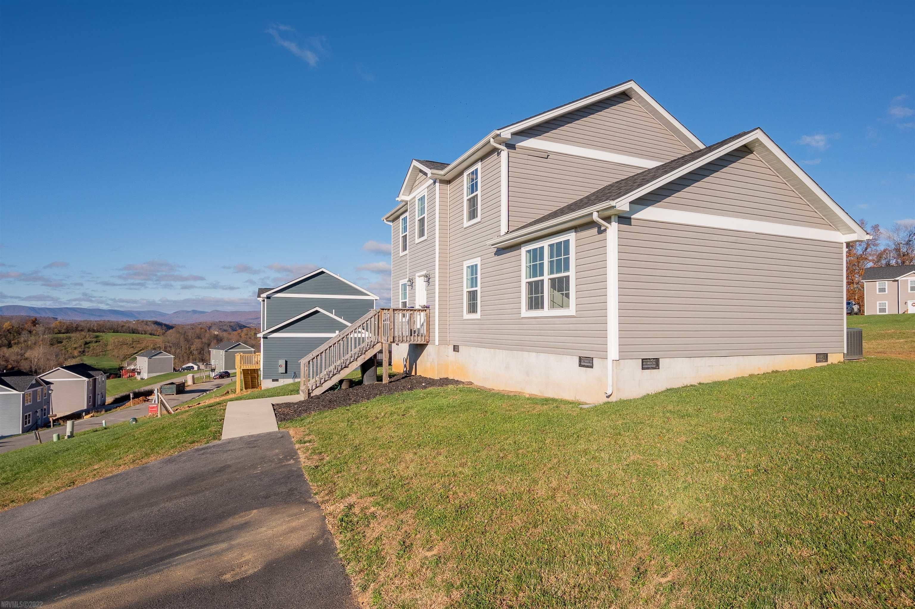 156 PRAIRIE VIEW Lane