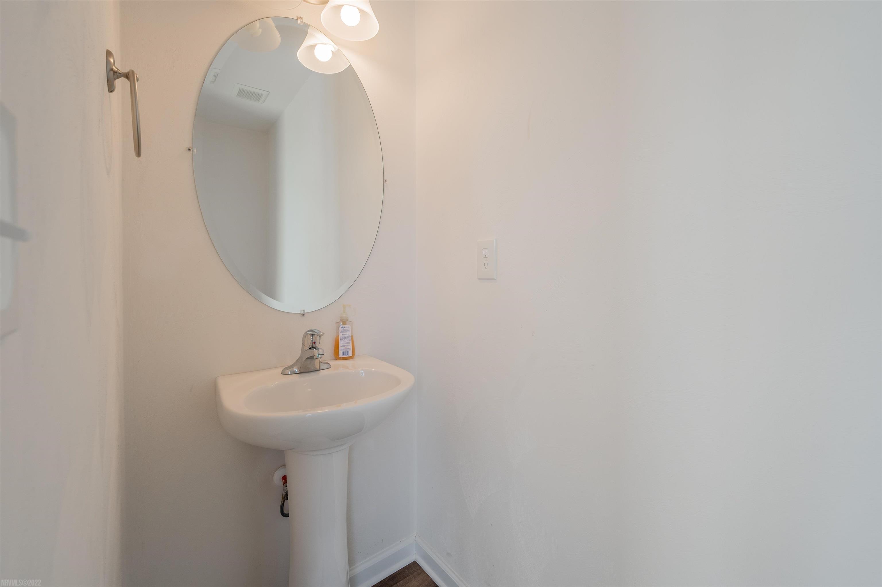 156 PRAIRIE VIEW Lane