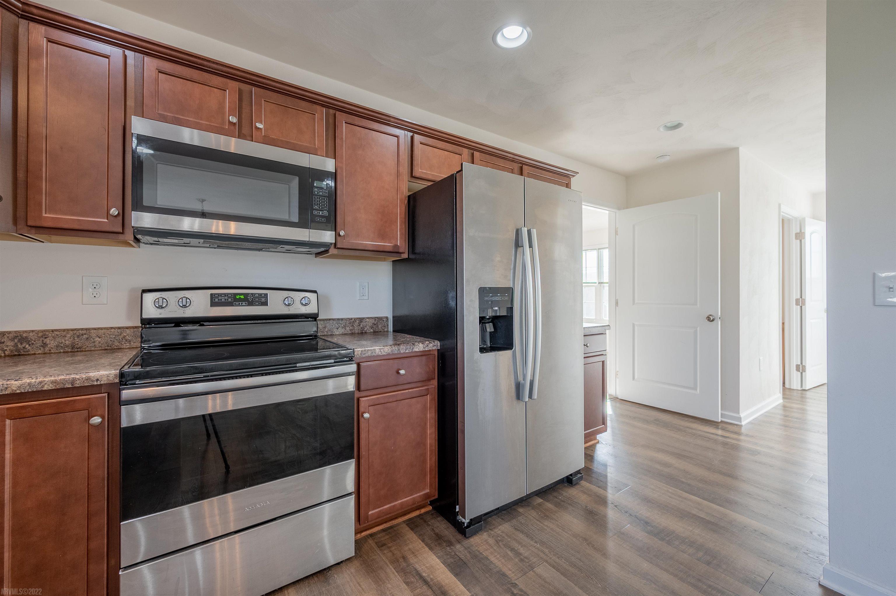 156 PRAIRIE VIEW Lane