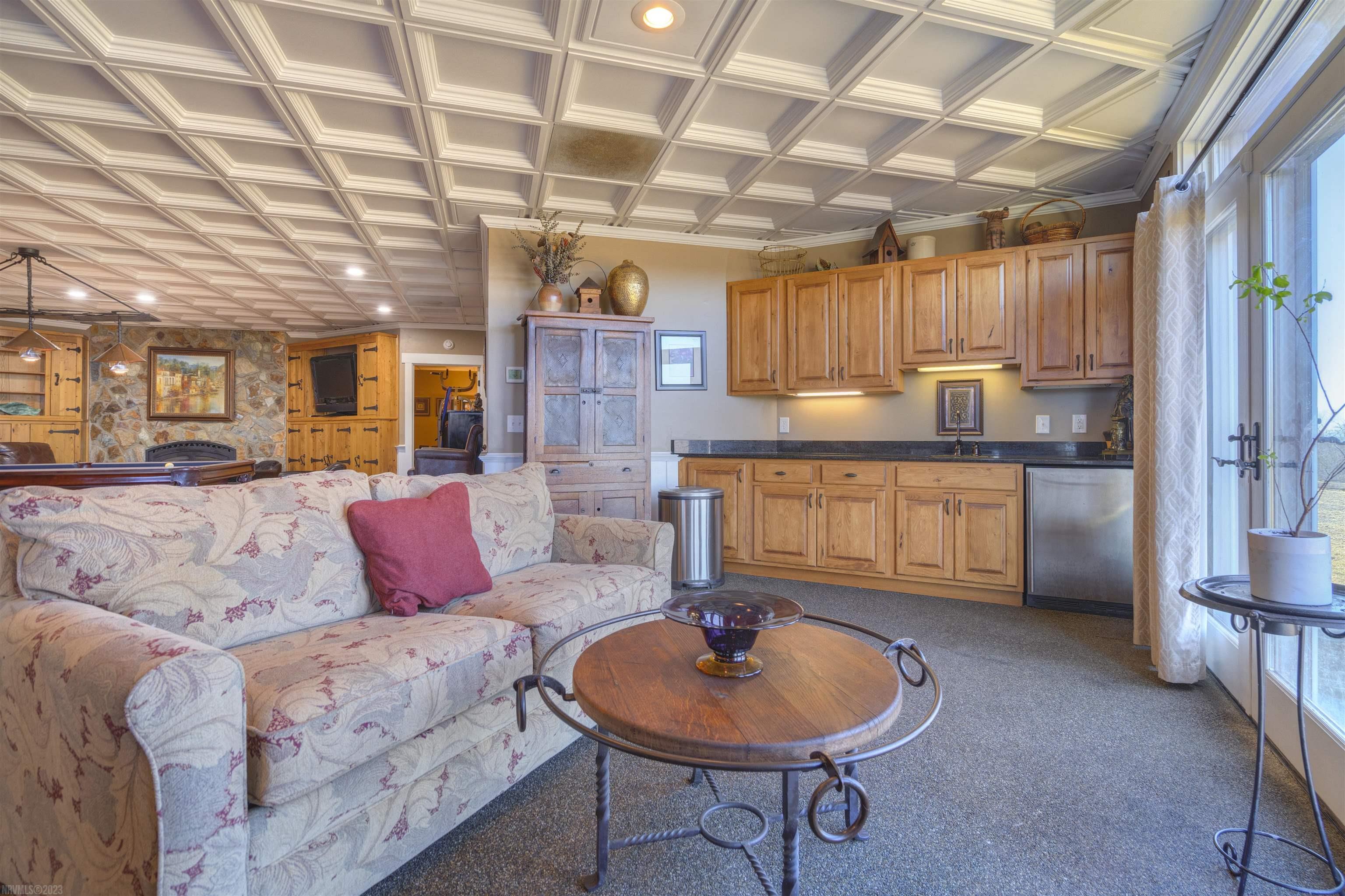 2255 Willis Road