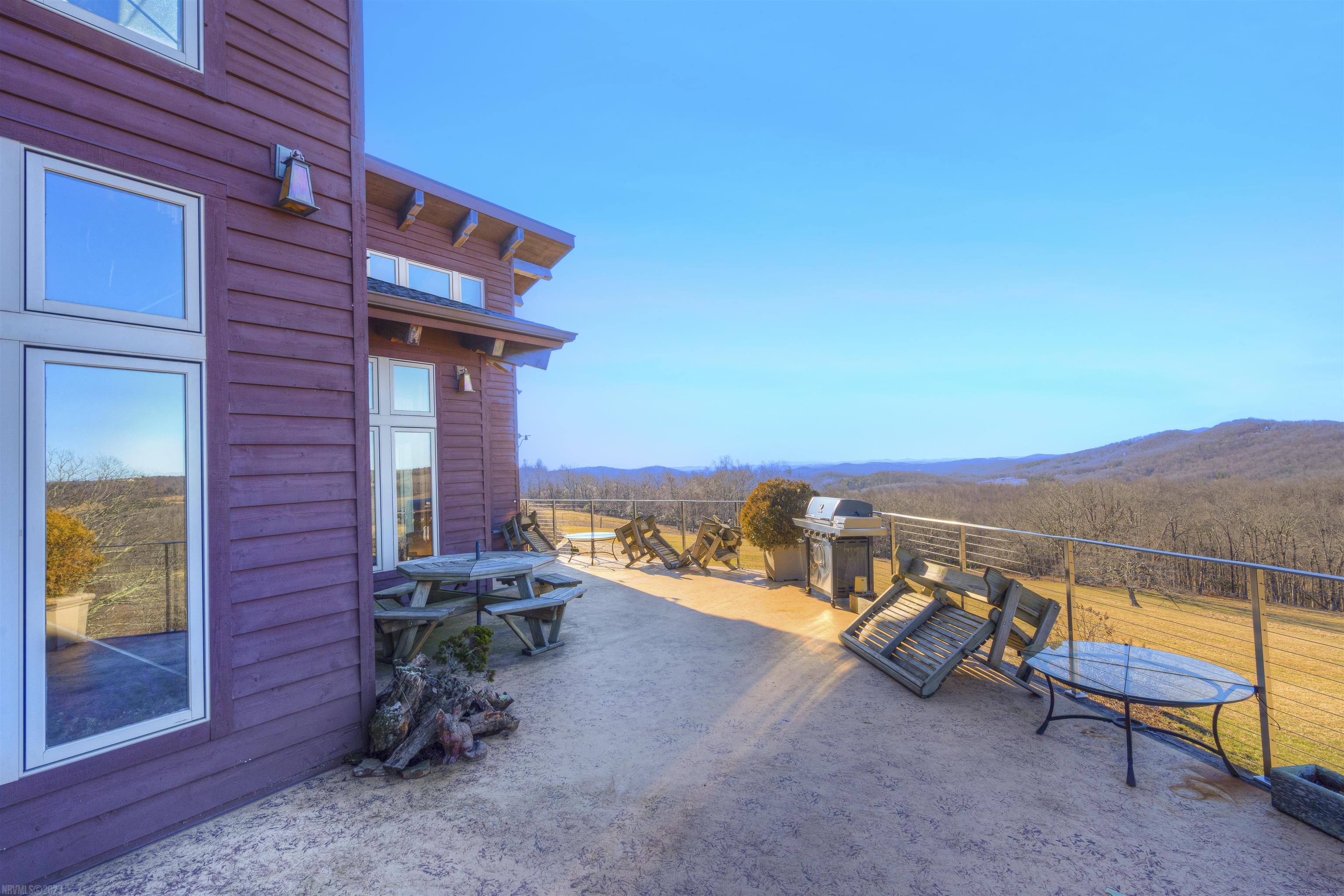 2255 Willis Road