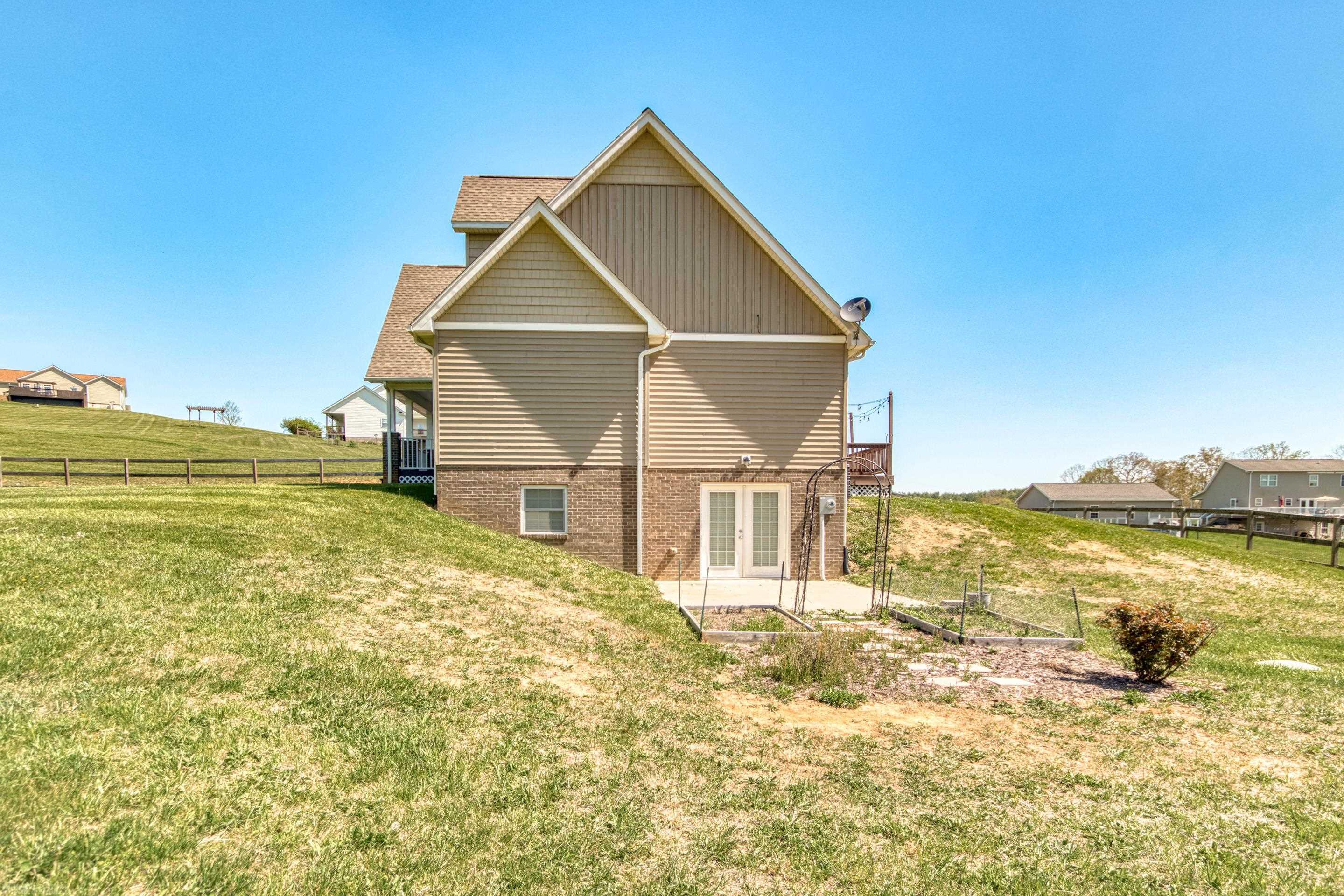 369 MOUNT ELBERT Road NW