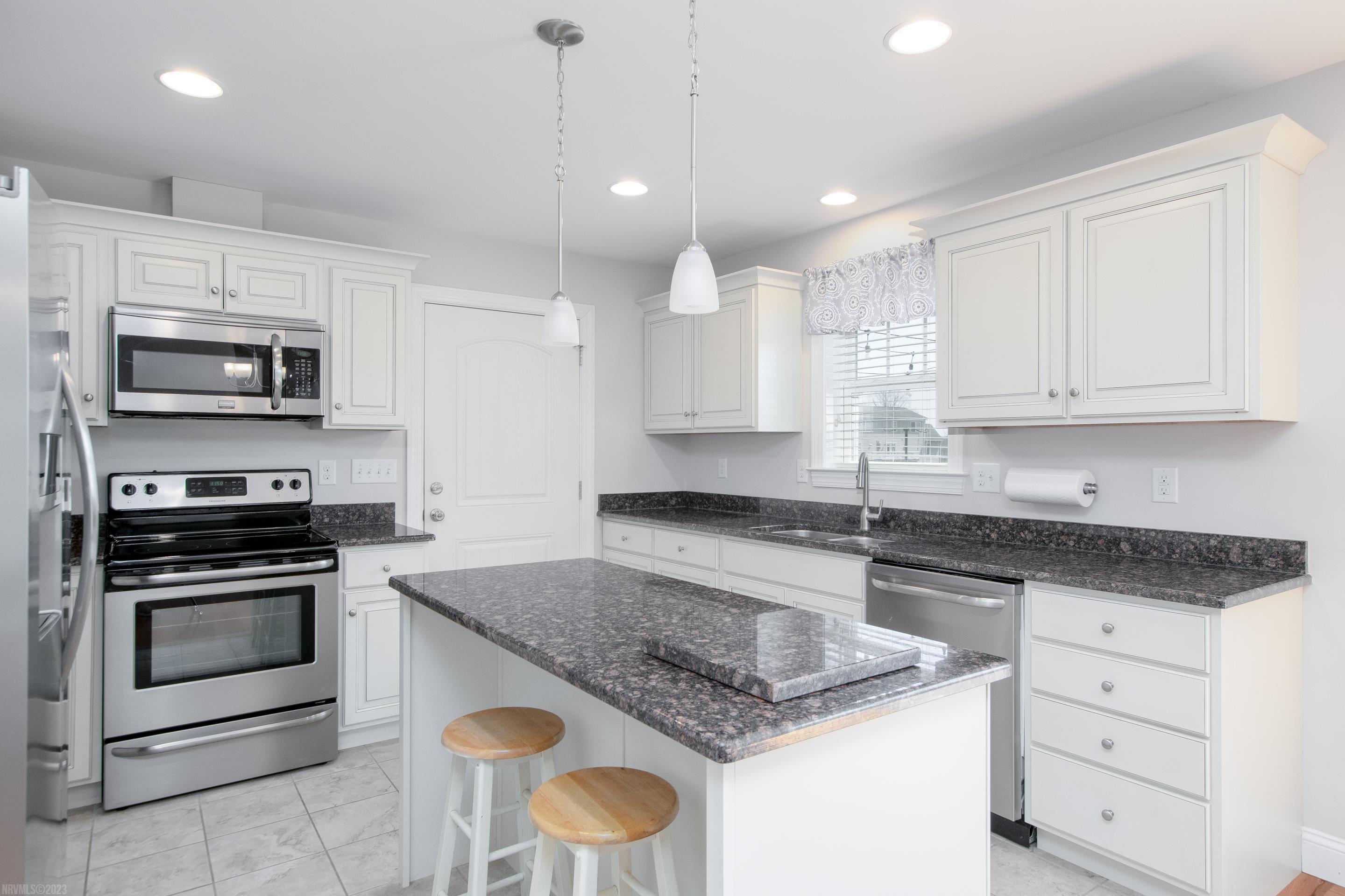 369 MOUNT ELBERT Road NW