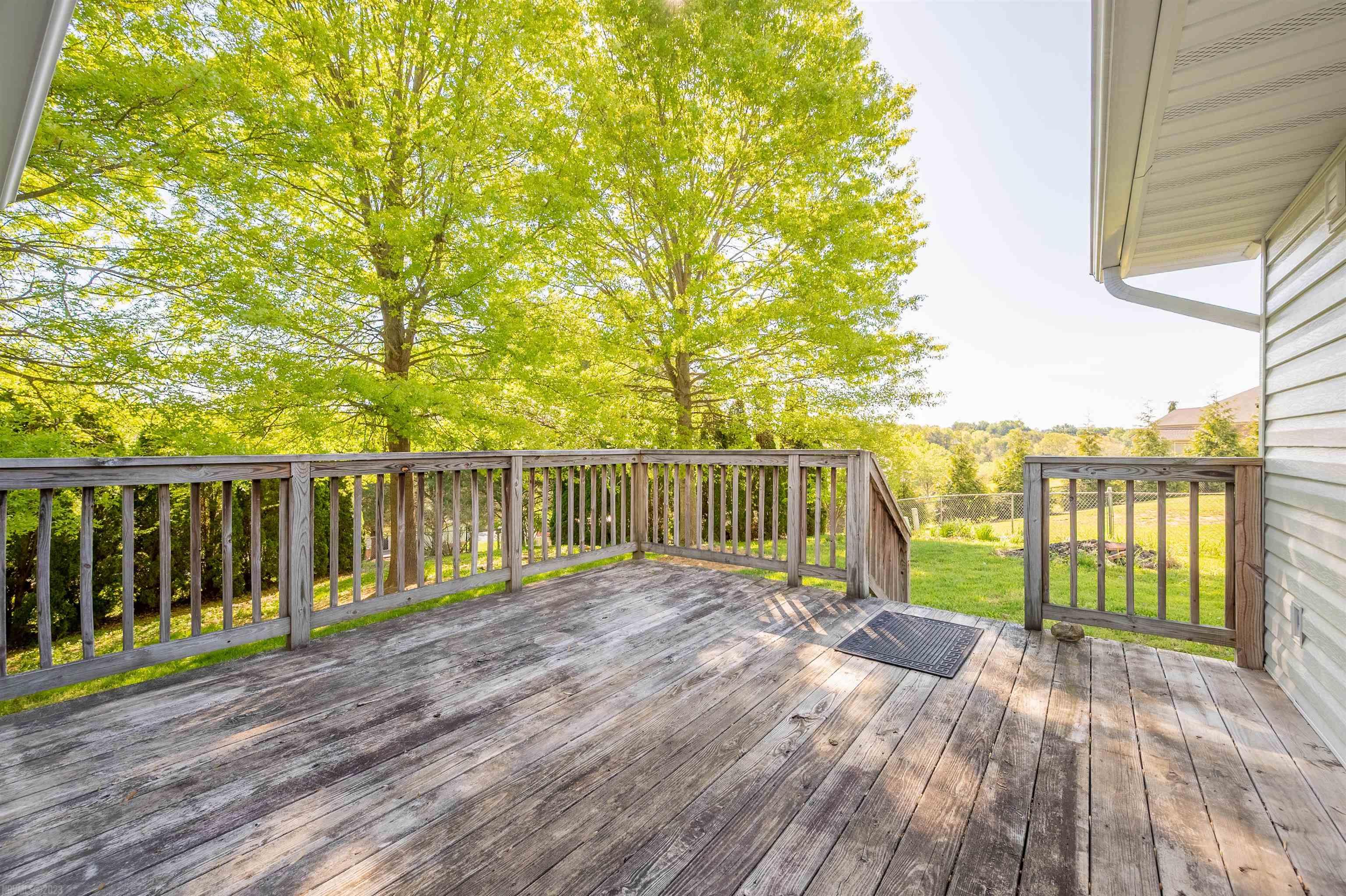 255 WINDMILL RIDGE Road E