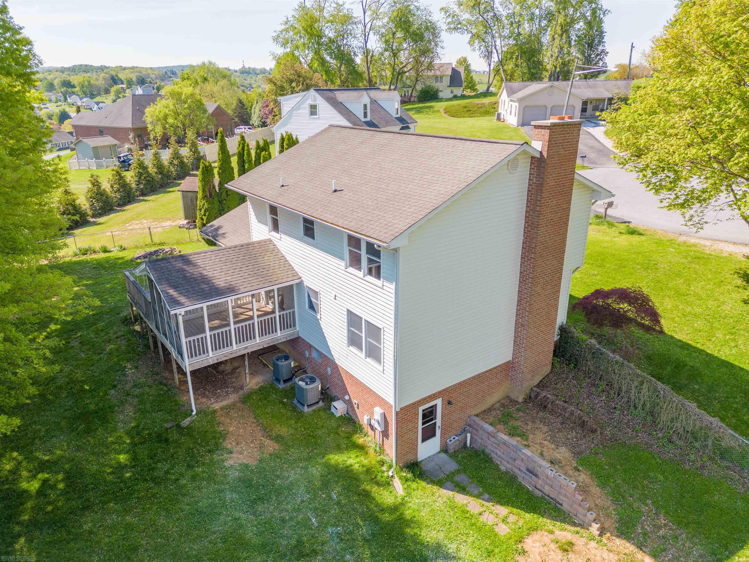 255 WINDMILL RIDGE Road E