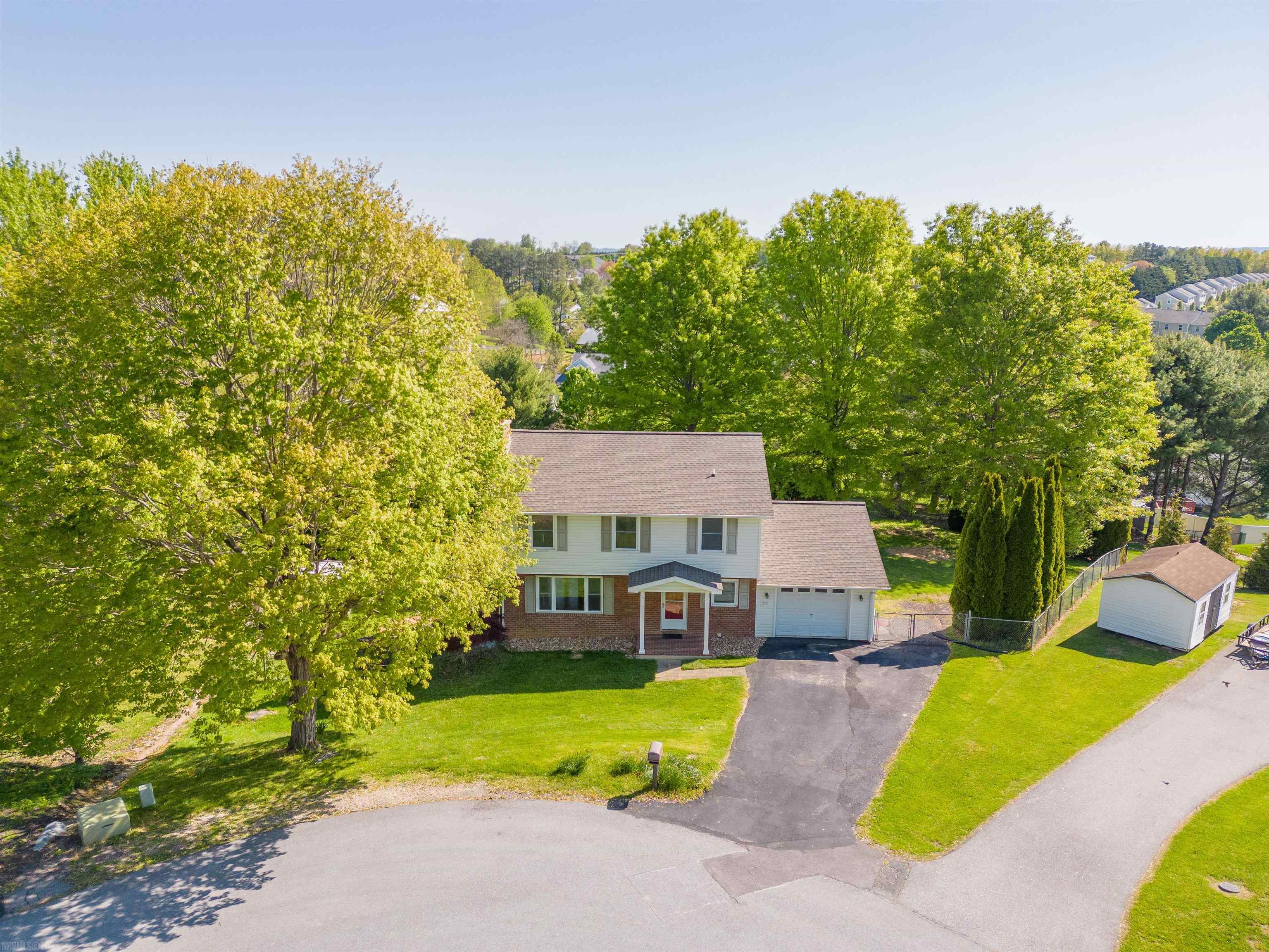 255 WINDMILL RIDGE Road E