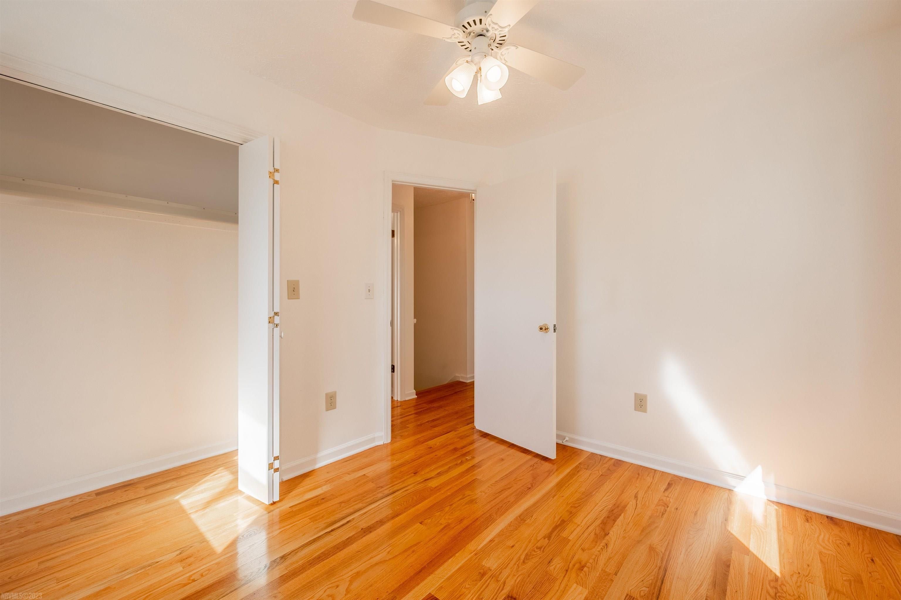255 WINDMILL RIDGE Road E