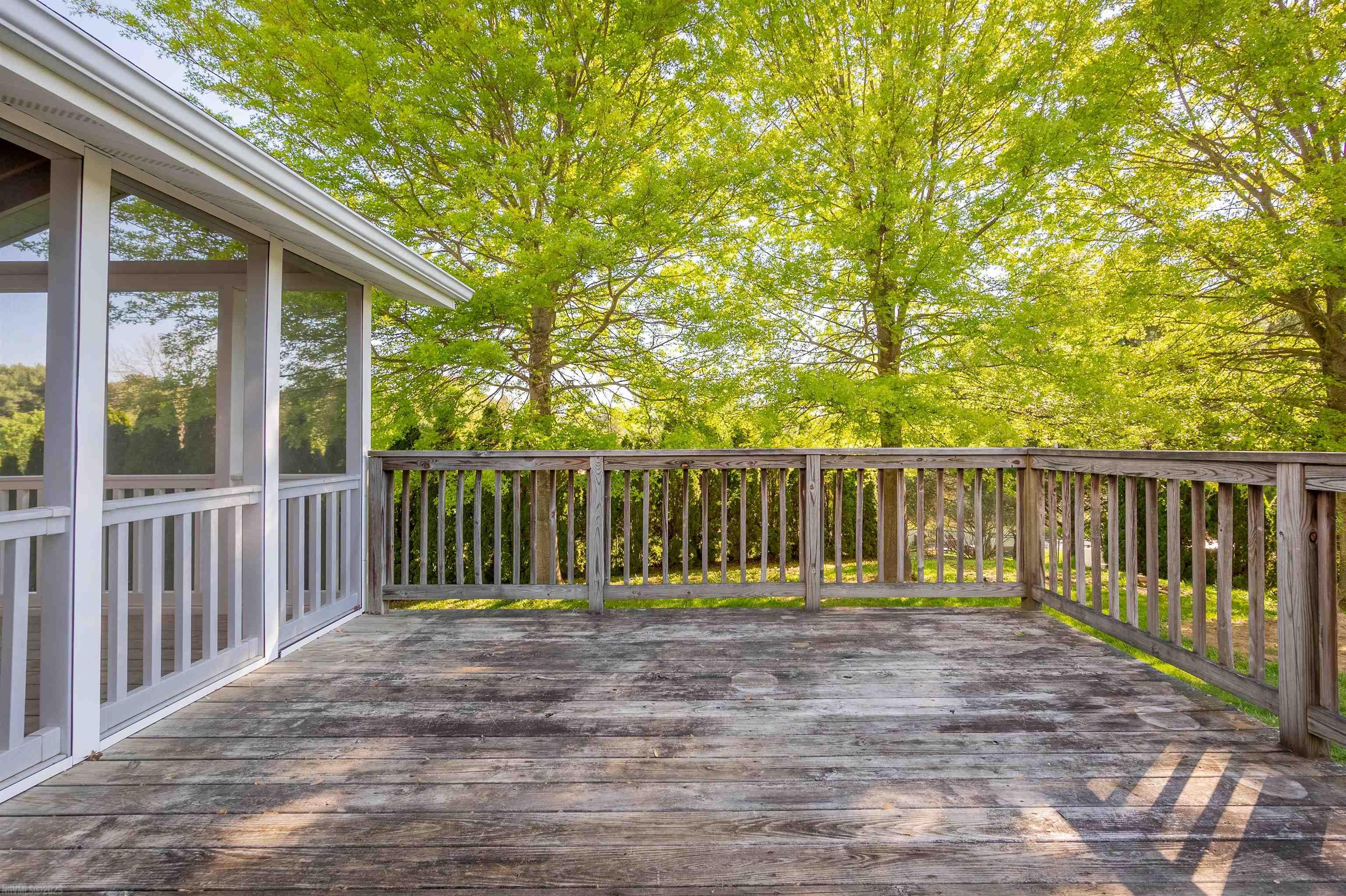 255 WINDMILL RIDGE Road E