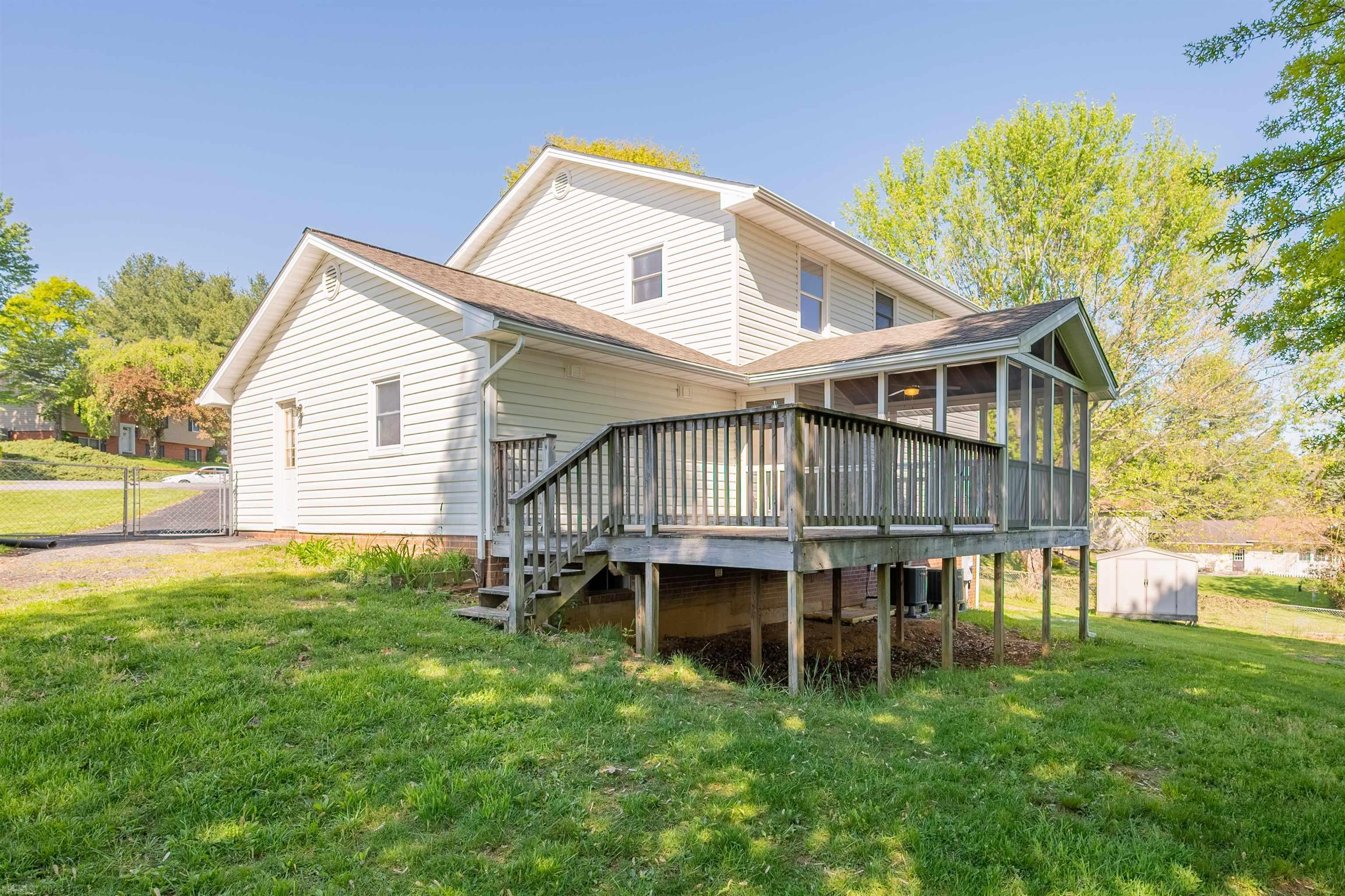 255 WINDMILL RIDGE Road E
