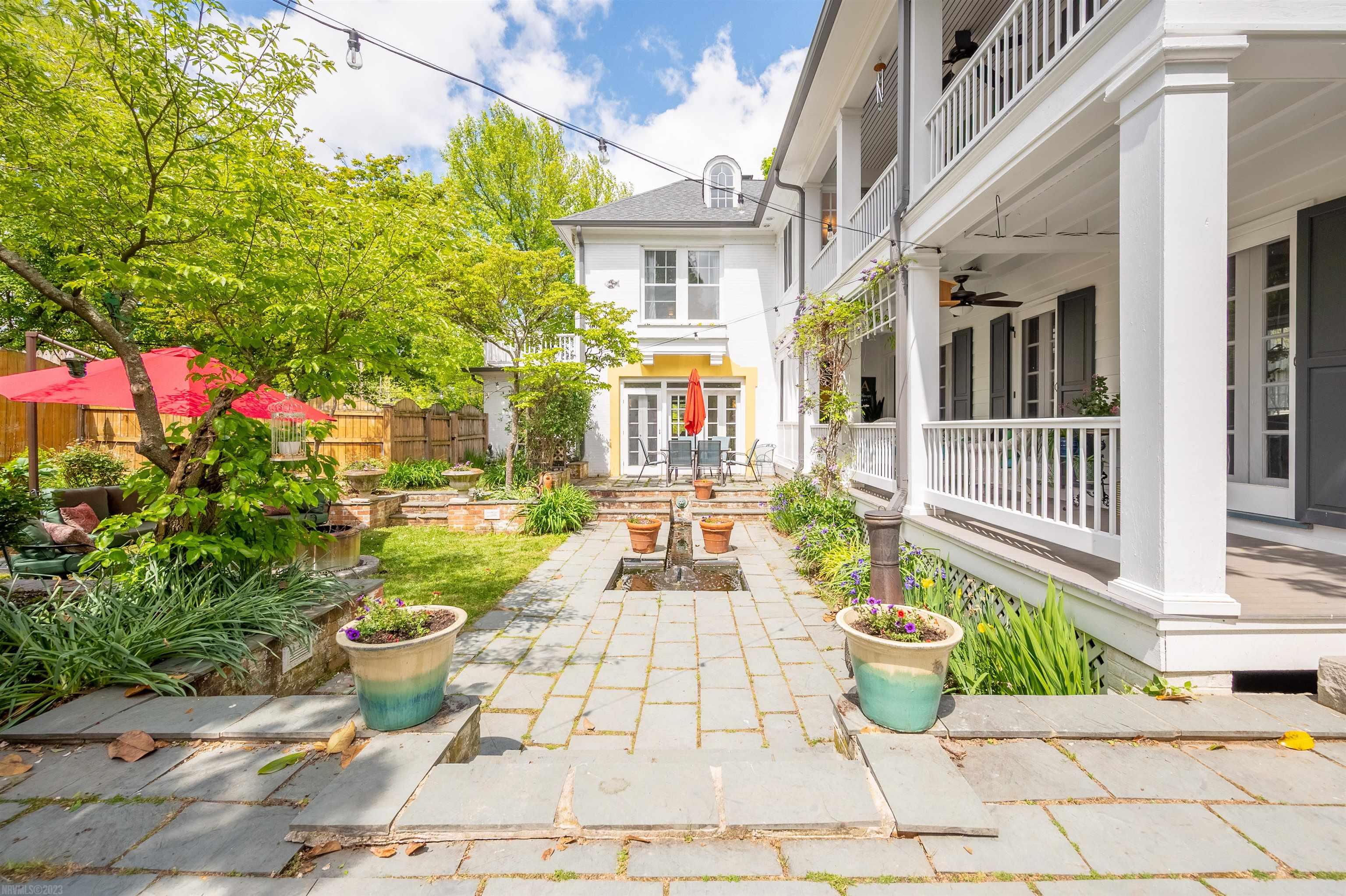 401 E MAIN Street