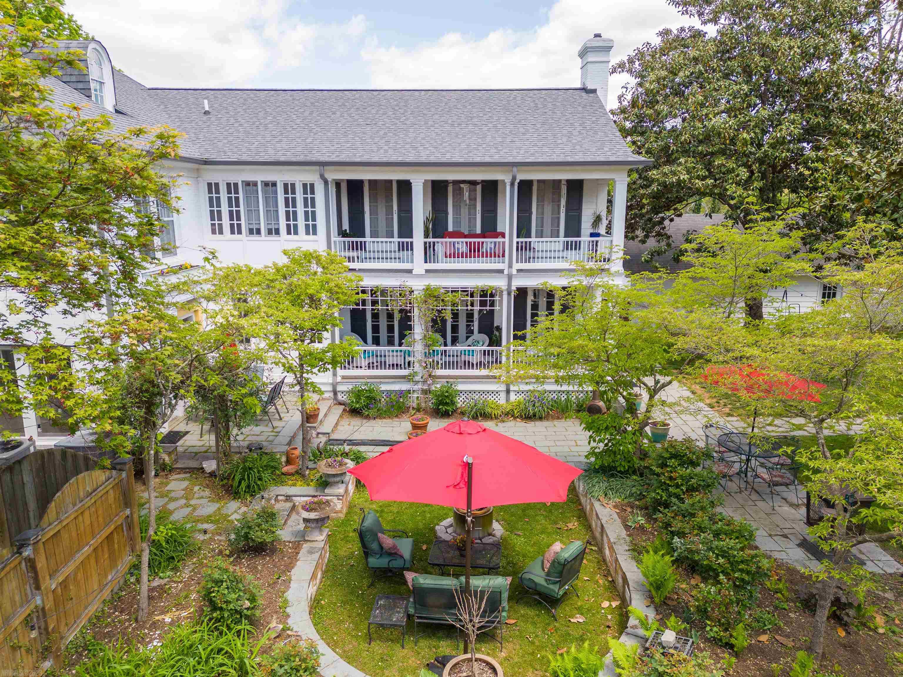 401 E MAIN Street