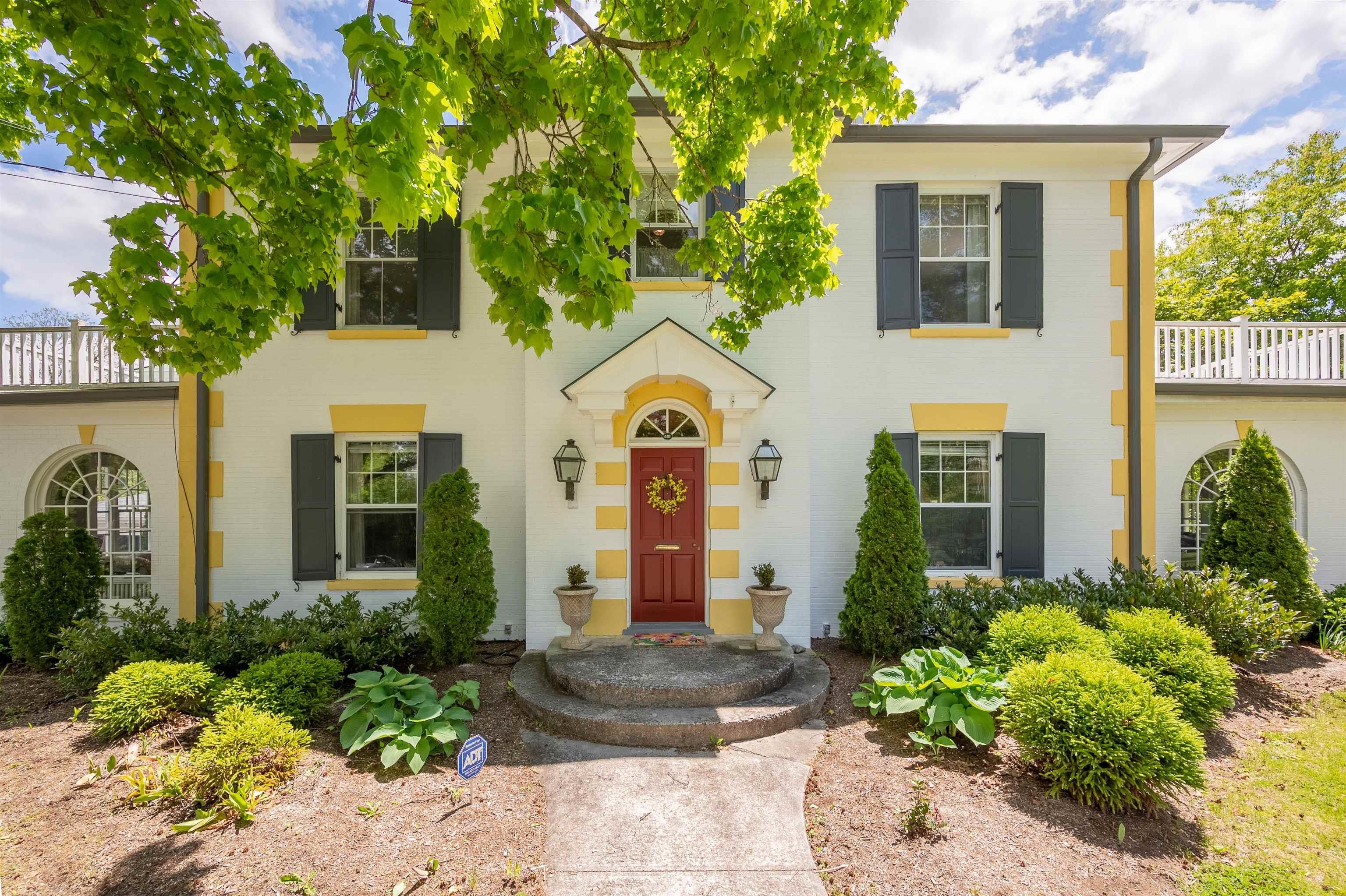 401 E MAIN Street