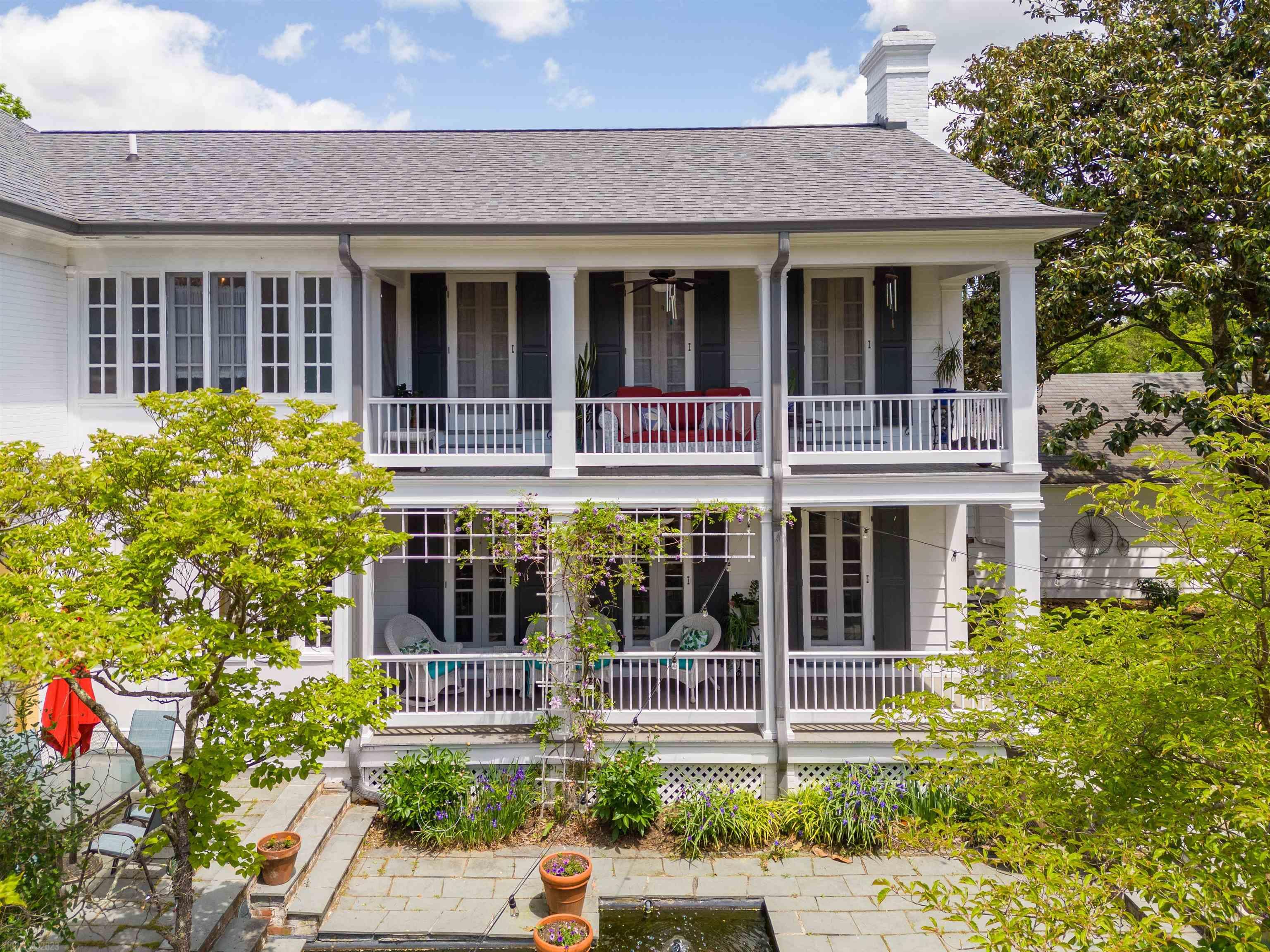 401 E MAIN Street