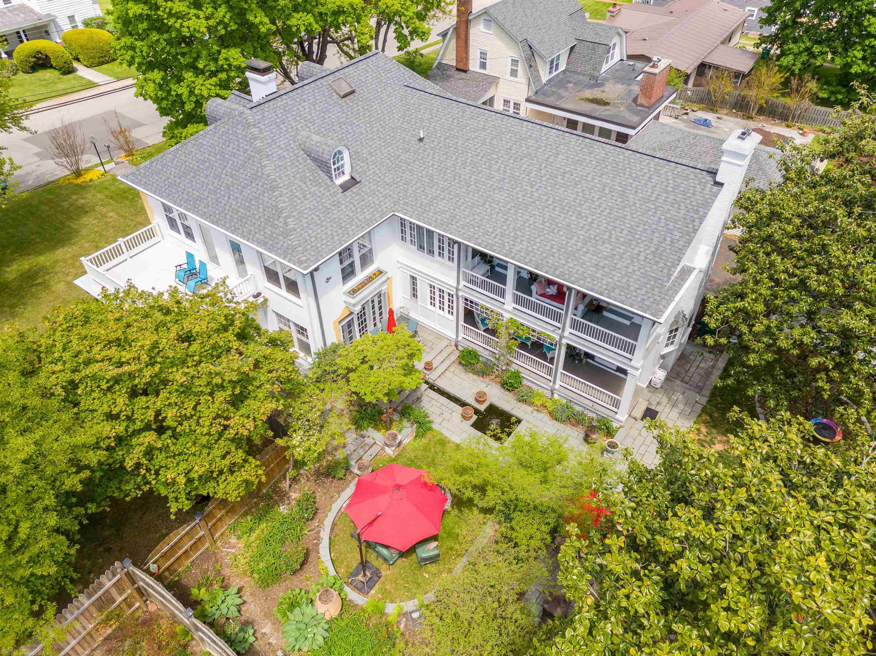 401 E MAIN Street