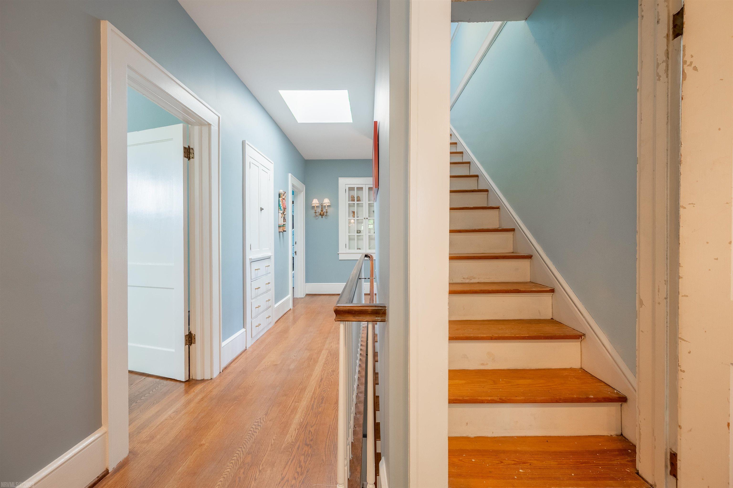 401 E MAIN Street