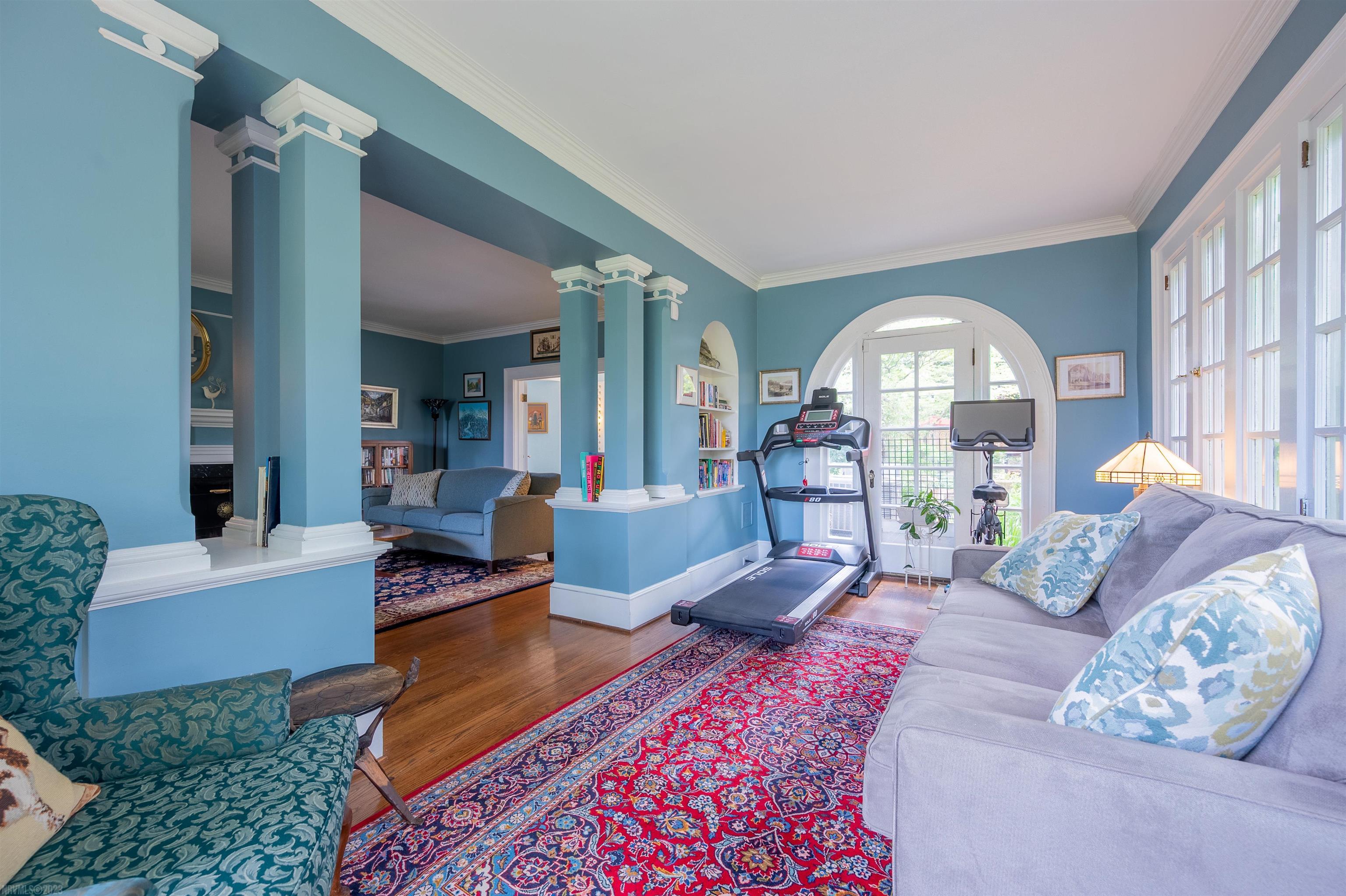 401 E MAIN Street