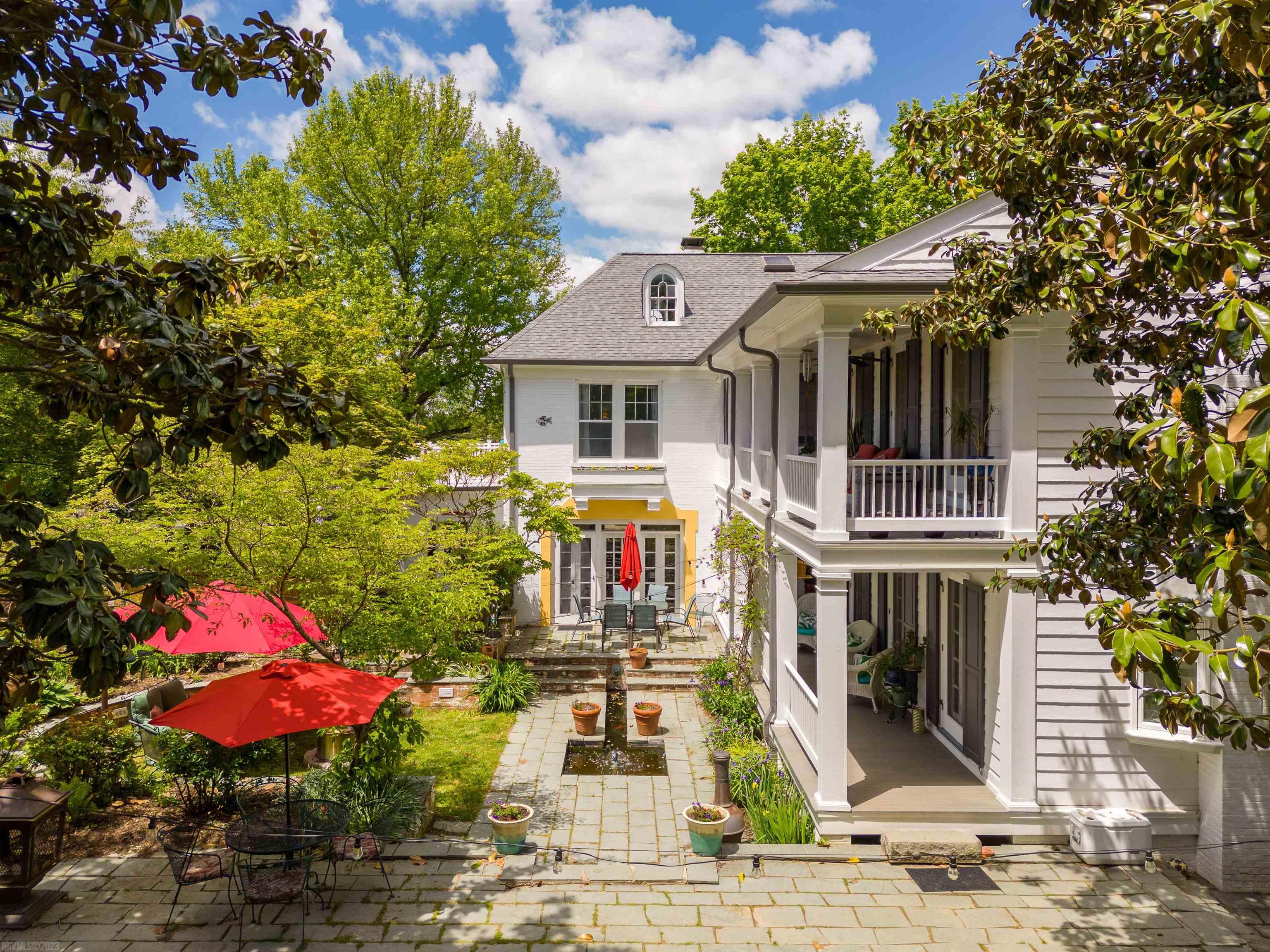 401 E MAIN Street