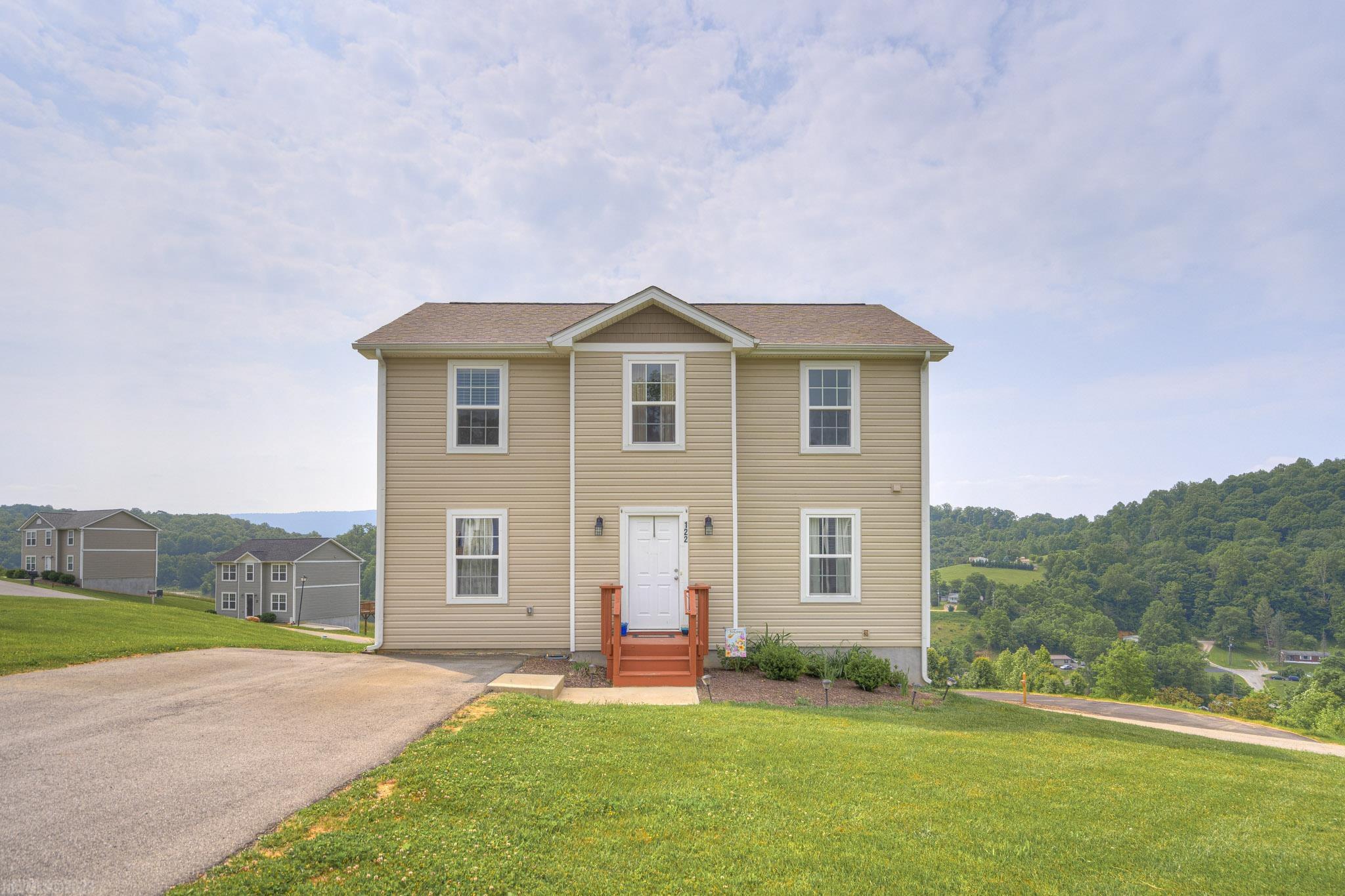 122 PRAIRIE VIEW Lane