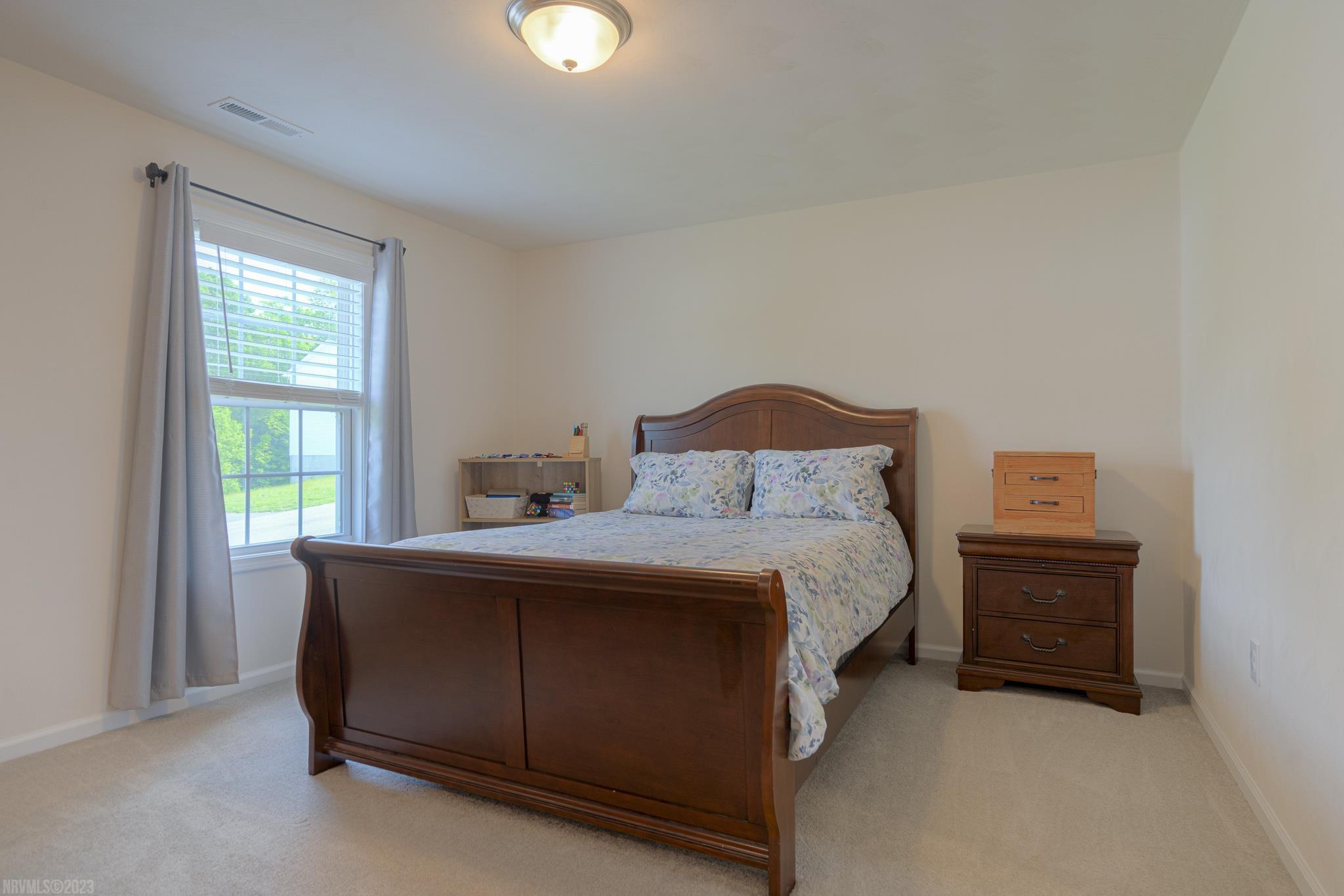 122 PRAIRIE VIEW Lane