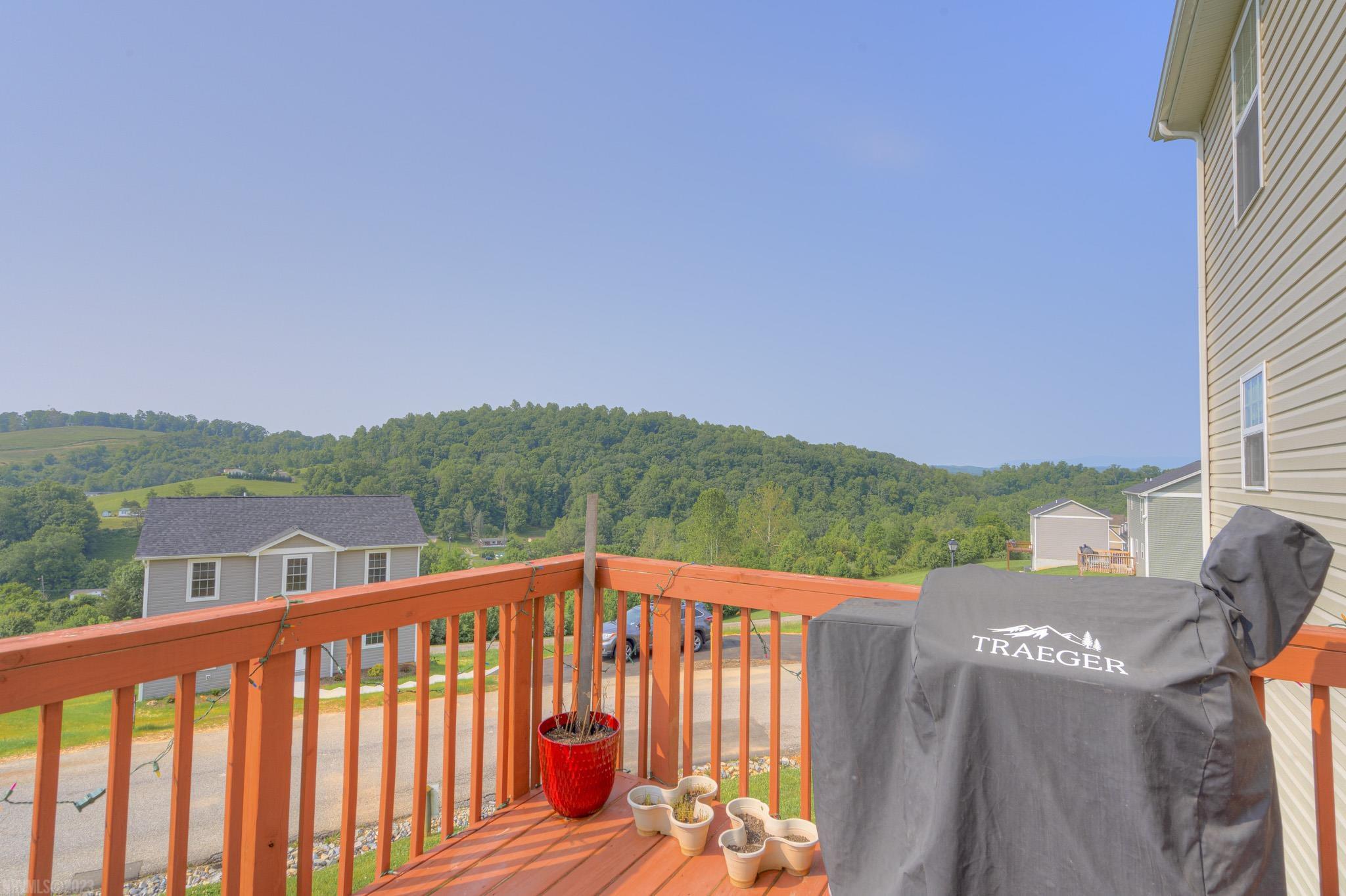 122 PRAIRIE VIEW Lane