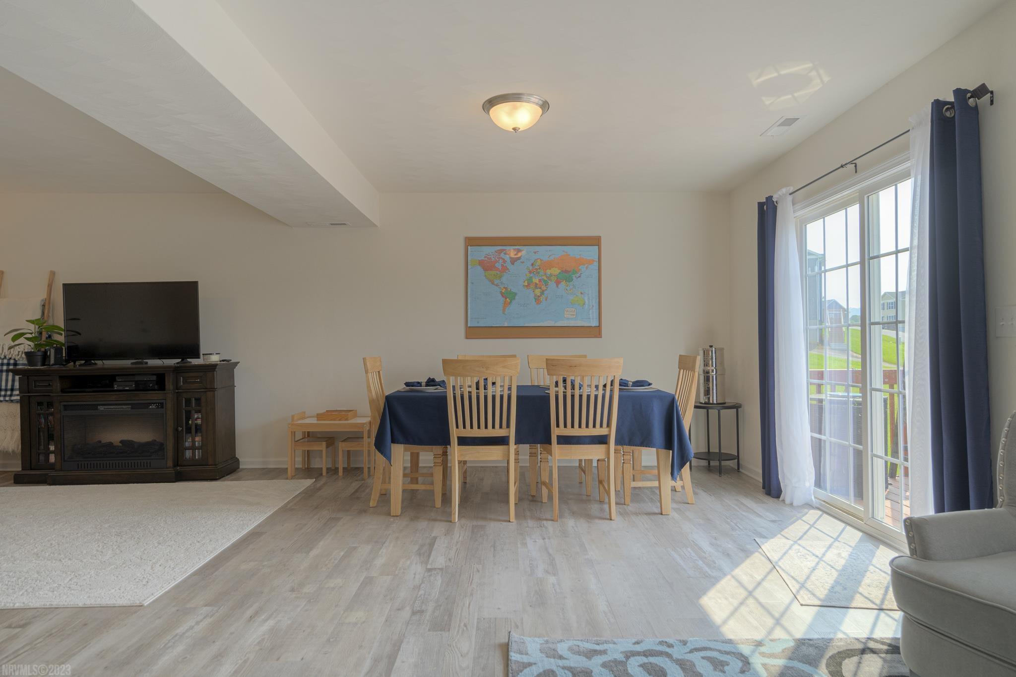 122 PRAIRIE VIEW Lane