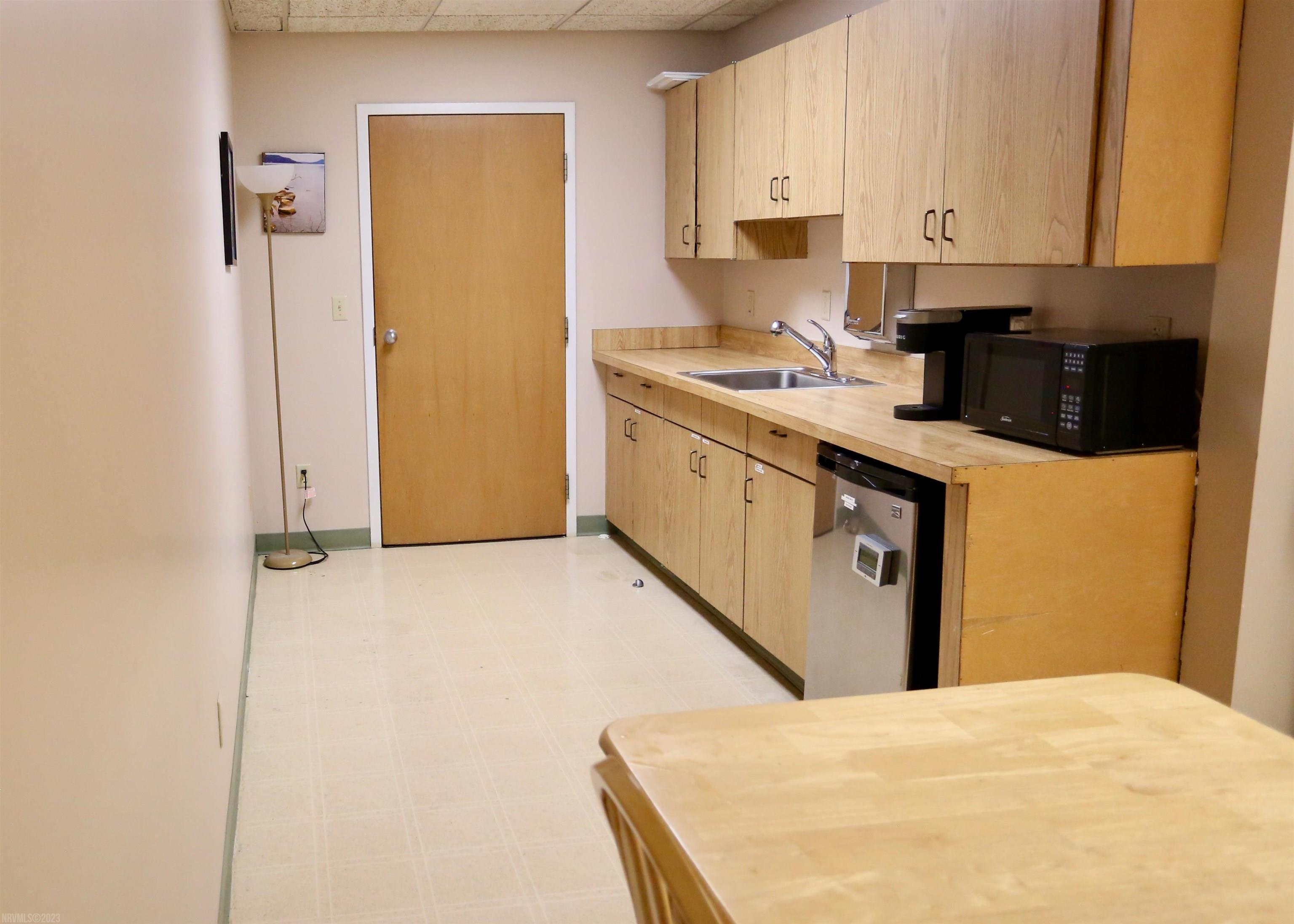 120 Professional Park Drive SE