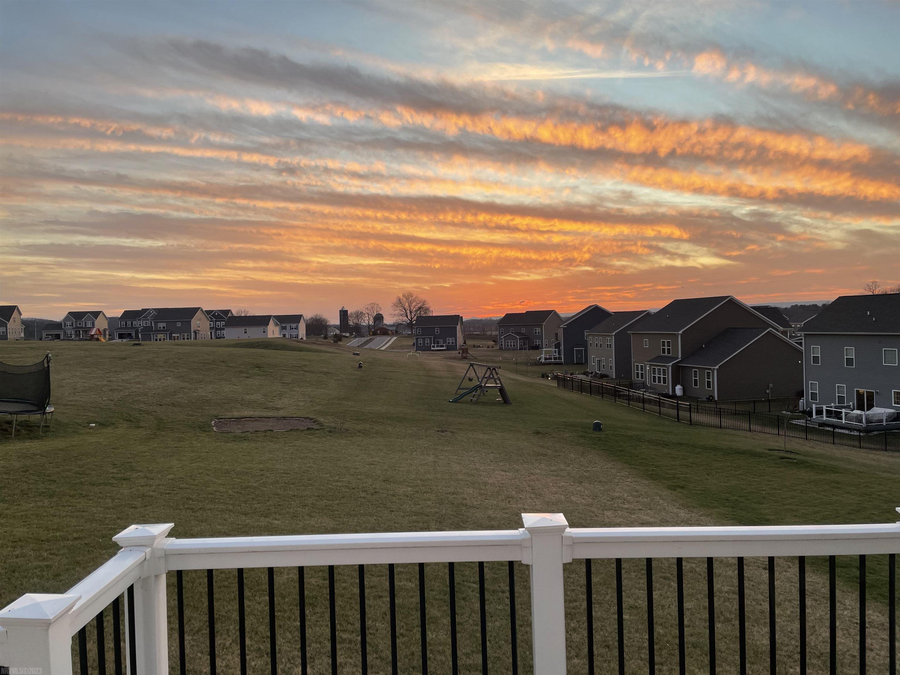 2271 SCENIC RIDGE Circle