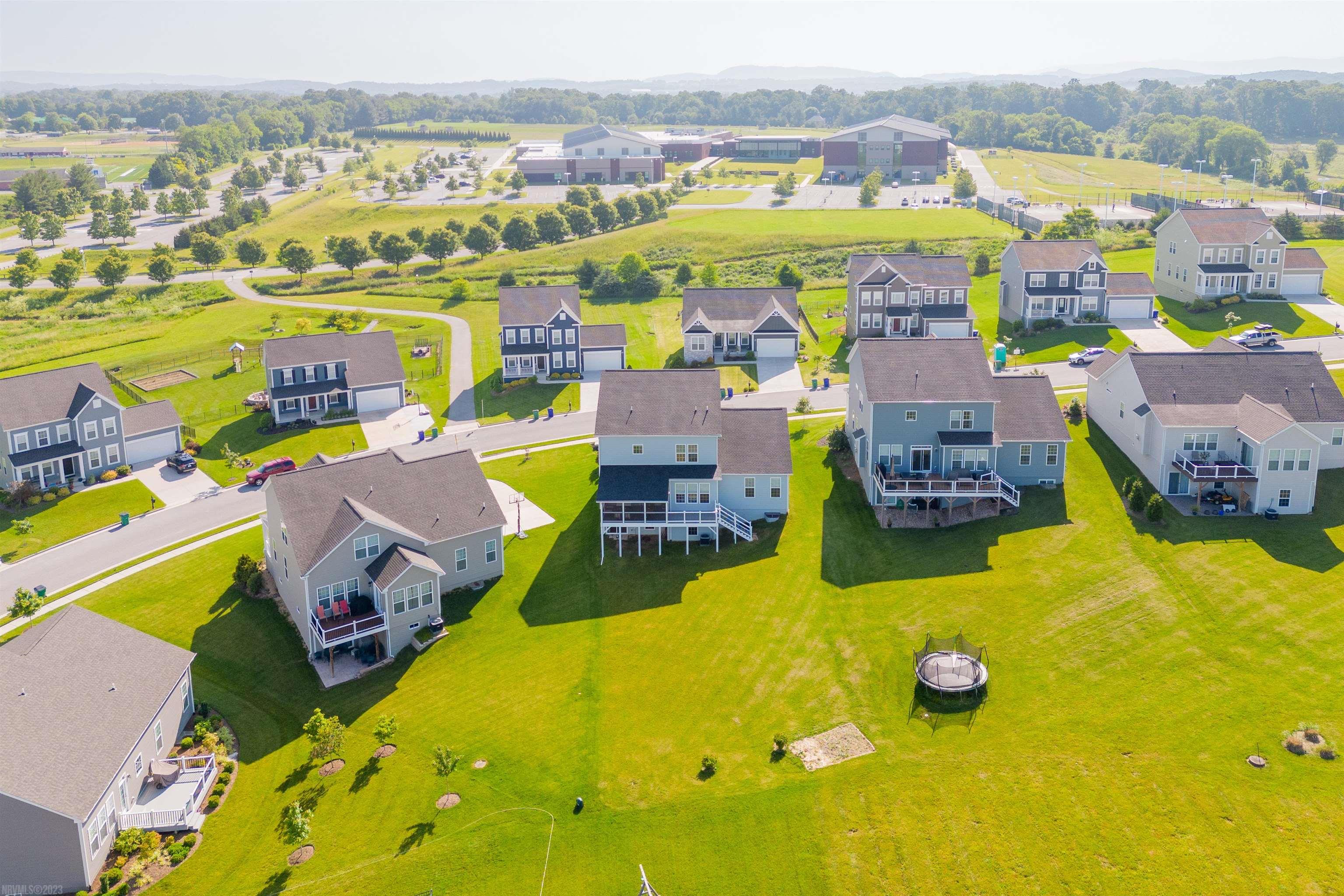2271 SCENIC RIDGE Circle