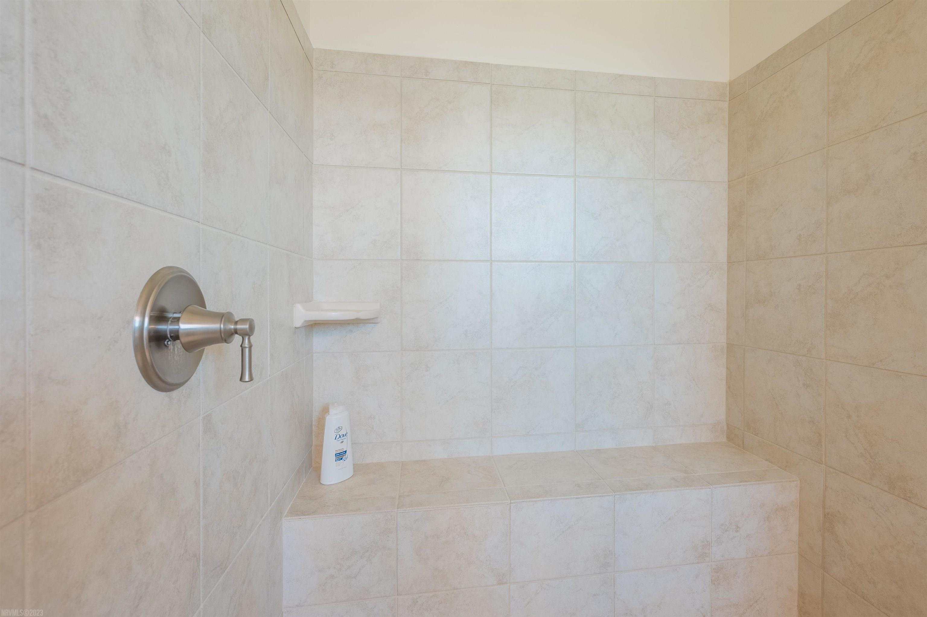 2271 SCENIC RIDGE Circle